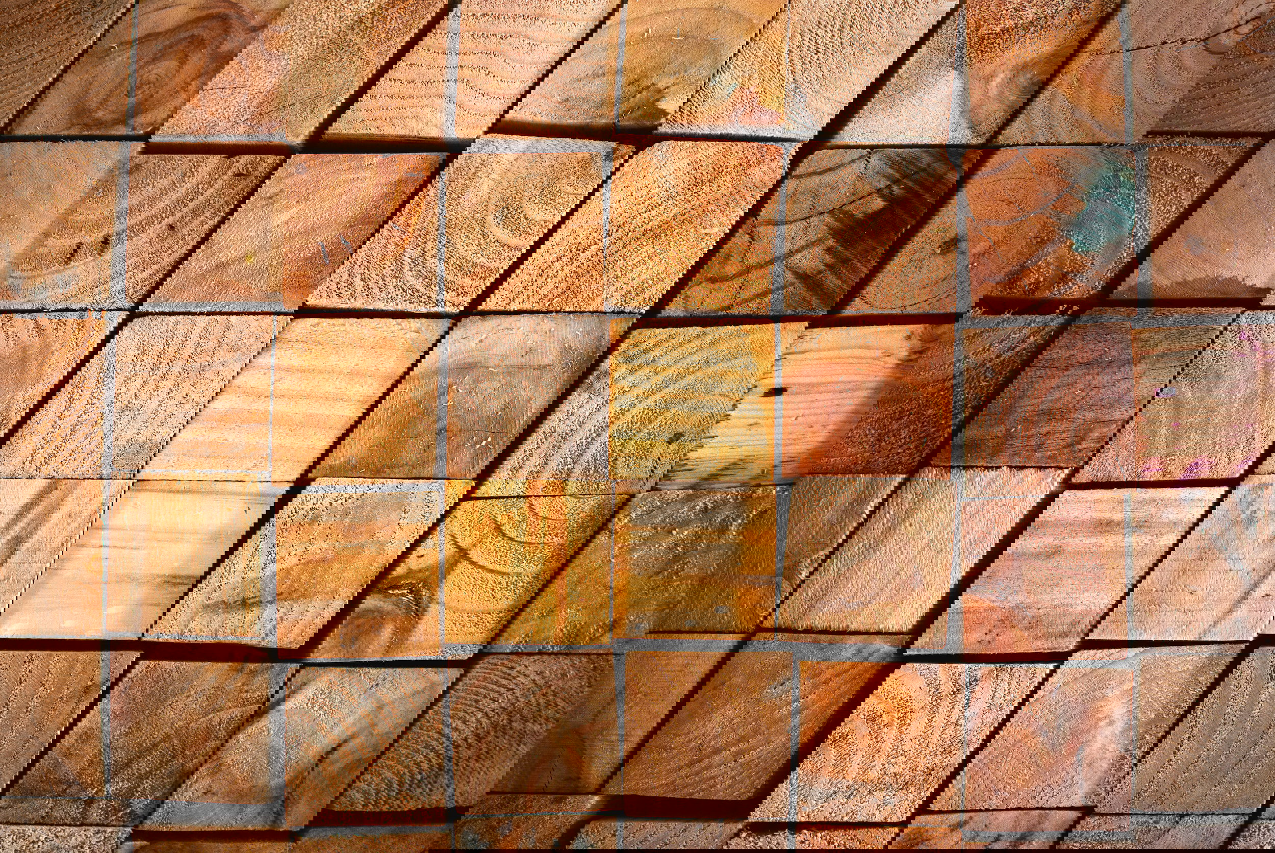 Label printers for wood and carpentry industries