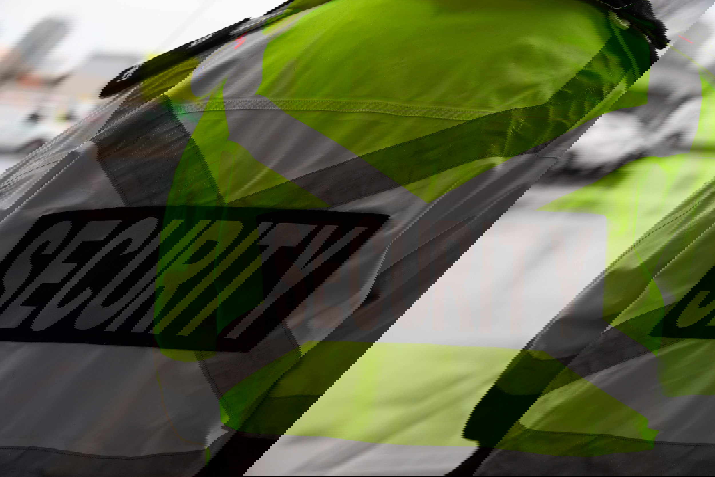 ENTRANCE AND EXIT FROM THE ESTABLISHMENT