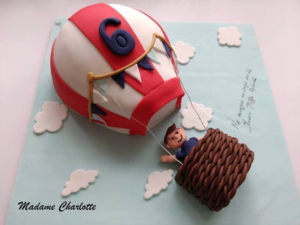 τούρτα γενεθλιων παιδικη από ζαχαρόπαστα αερόστατο air balloon ζαχαροπλαστείο καλαμάτα madame charlotte, birthday cakes kalamata
