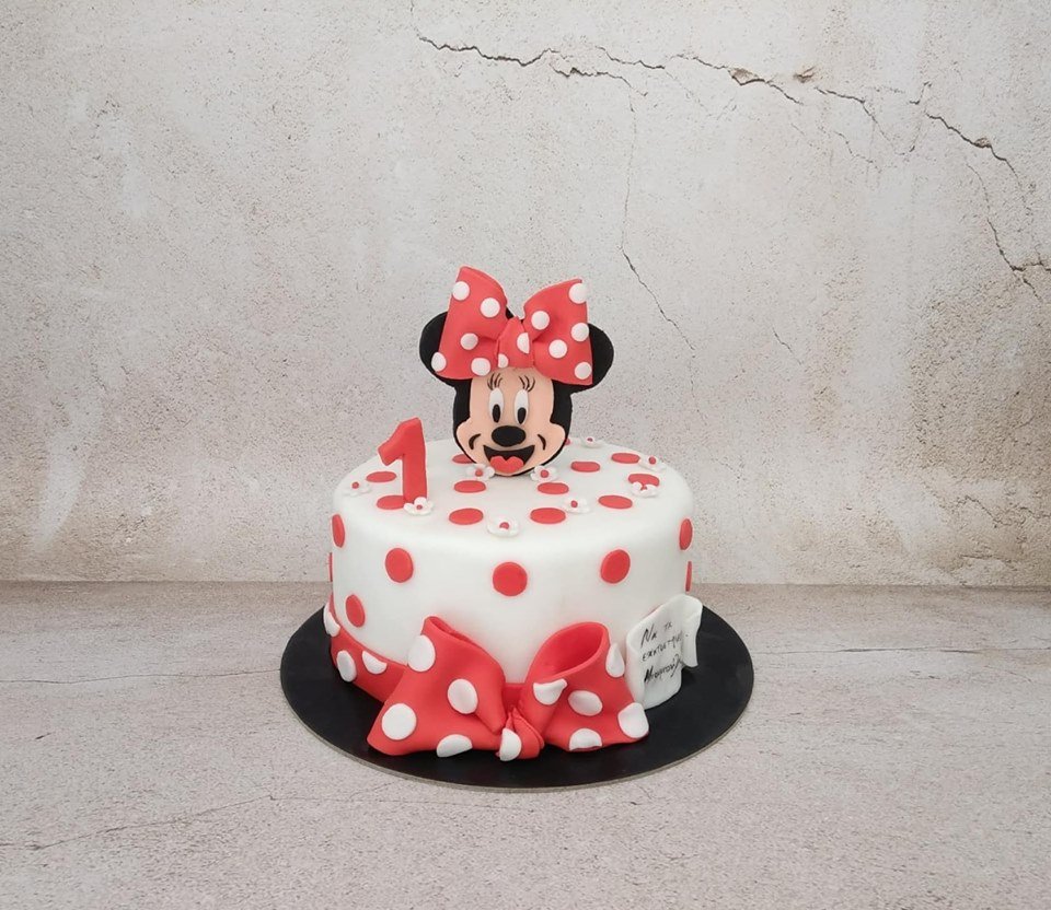 τούρτα γενεθλίων απο ζαχαρόπαστα minnie mouse ζαχαροπλαστεια καλαματας madame charlotte, birthday cakes kalamata