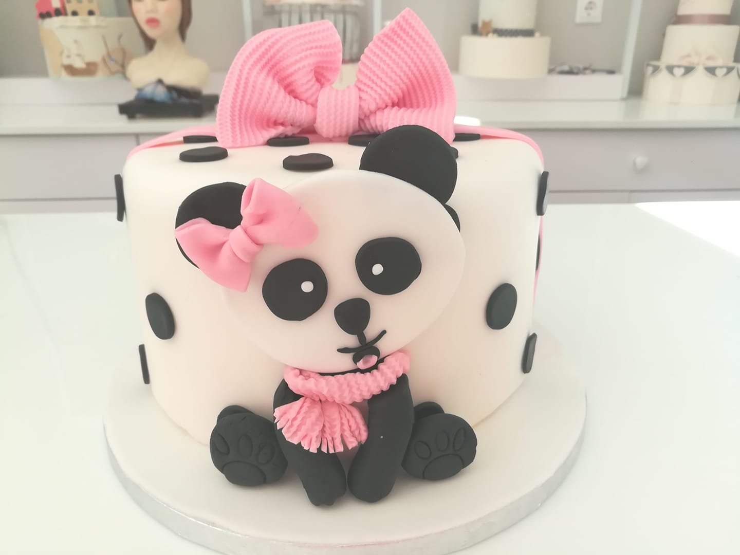 τούρτα από ζαχαρόπαστα panda ζώο ζούγκλας πάντα, Ζαχαροπλαστείο καλαμάτα madame charlotte, τούρτες γεννεθλίων γάμου βάπτησης παιδικές θεματικές birthday theme party cake 2d 3d confectionery patisserie kalamata