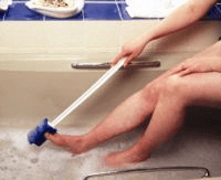 Image of a long handled bathing aid