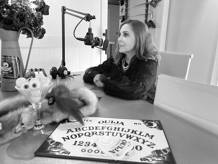 Jane McLaughlin Haunted History Productions with Radio Tavern Podcast 