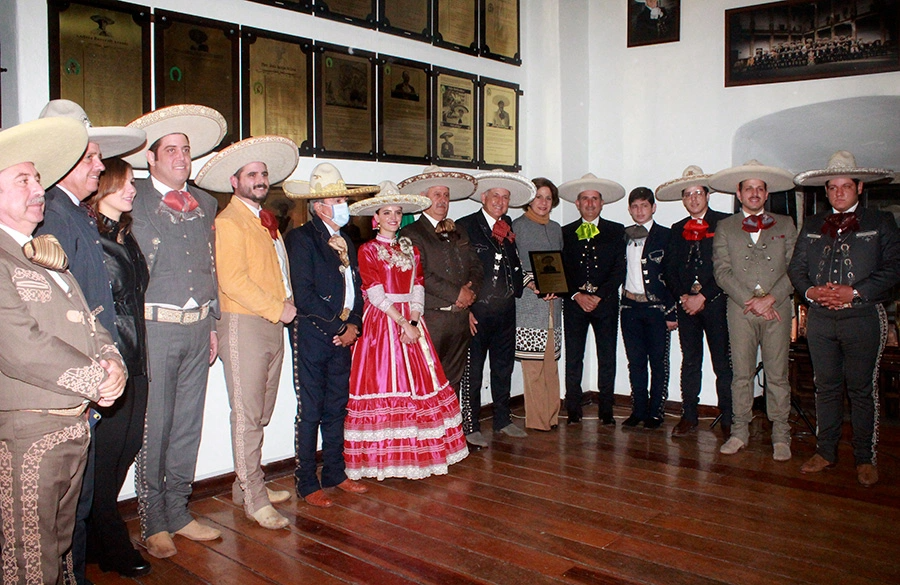 Consejeros e integrantes de la familia García Kuri estuvieron presentes en la ceremonia en el renovado Salón de la Fama