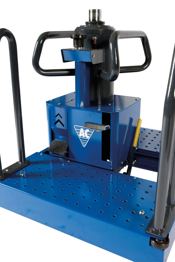 HGV Transmission Jack GGD150U, 15 tonnes