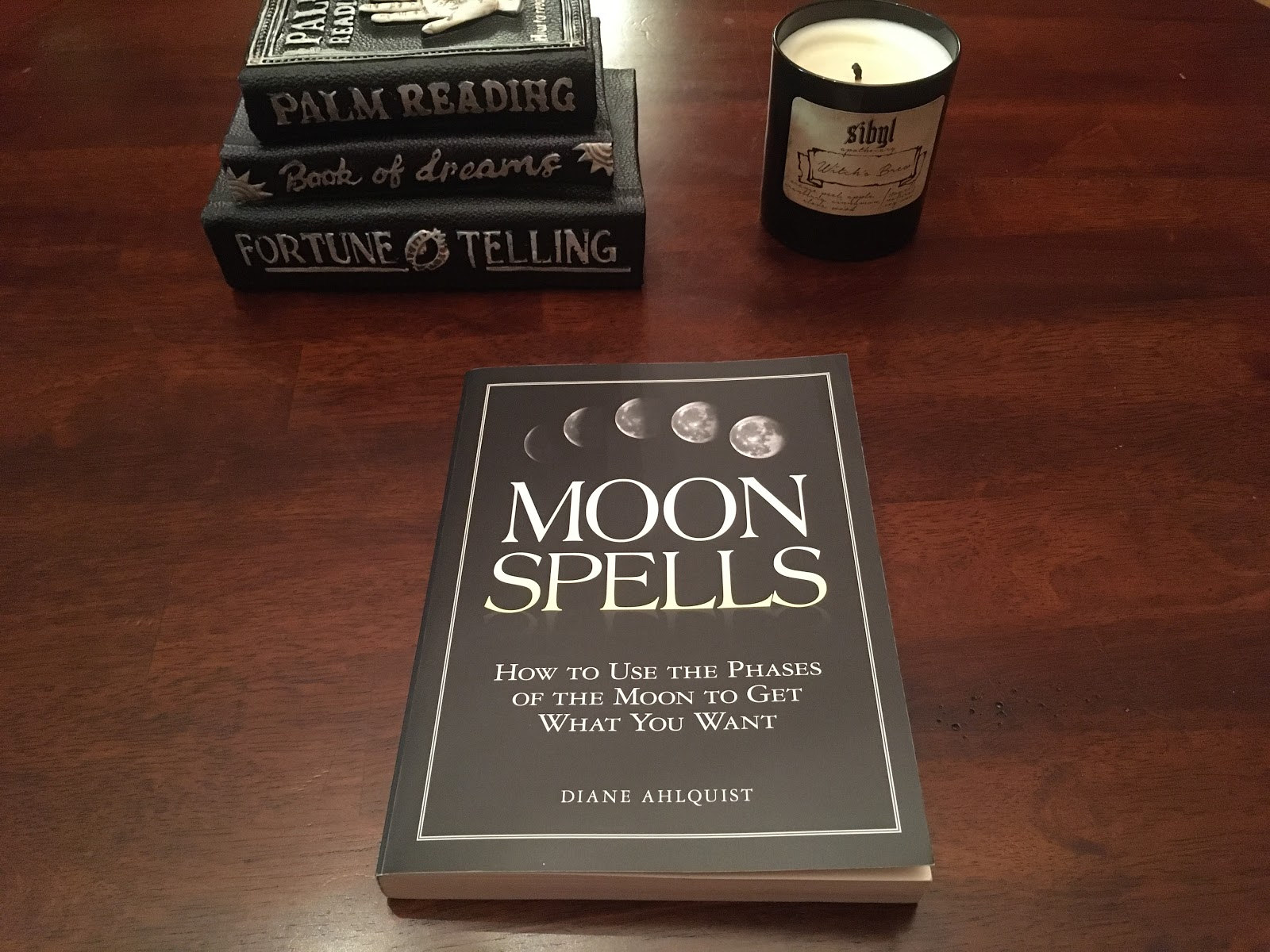 Moon Magic with Tarot + Magical Gifts Spread (Podcast 10 Blog) - Healing  Thru Tarot