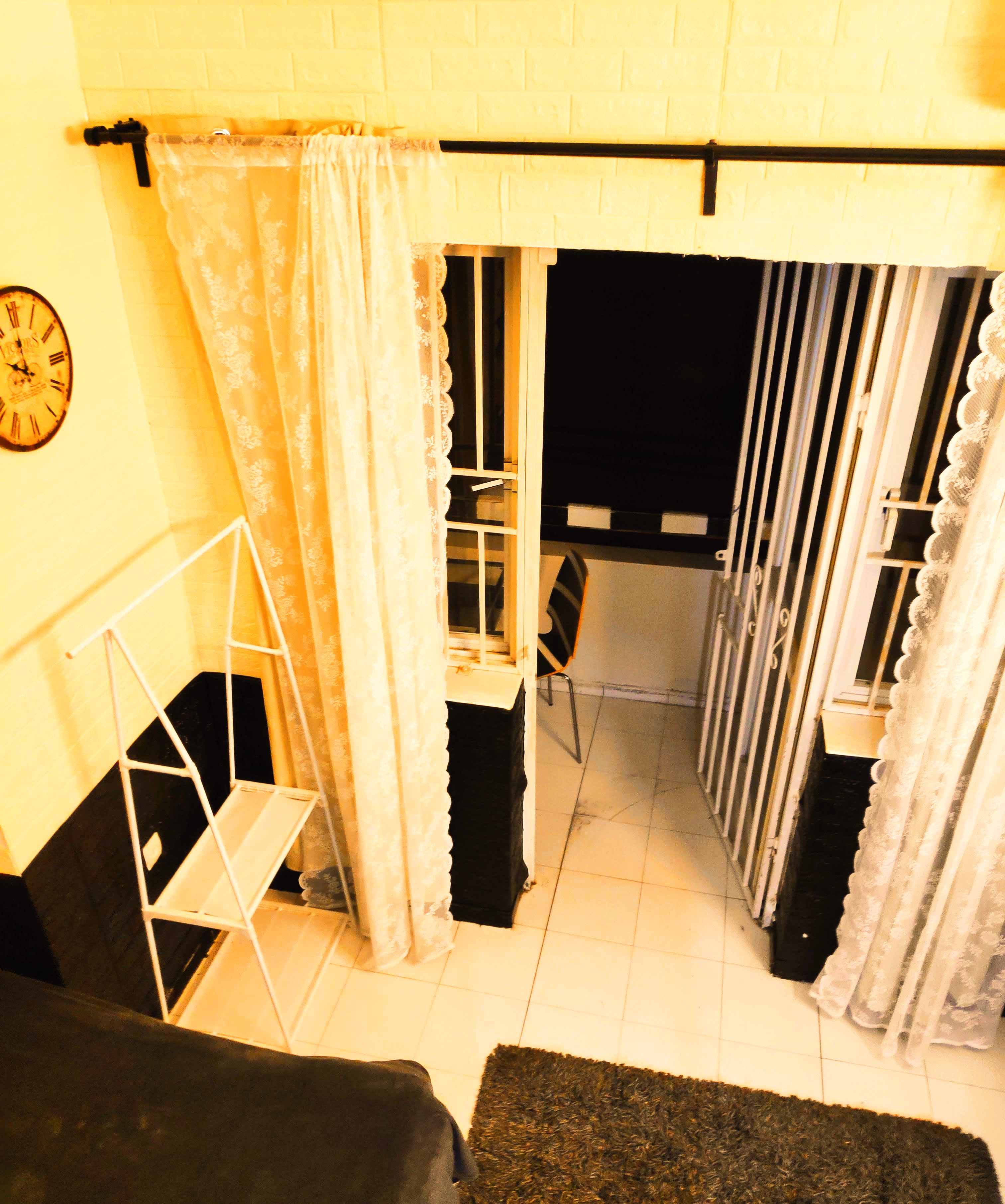 شقة رقم 7 - استوديو مع شرفة في الطابق الأول