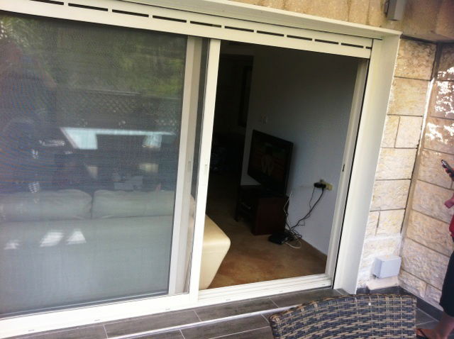 Окно модели 9000