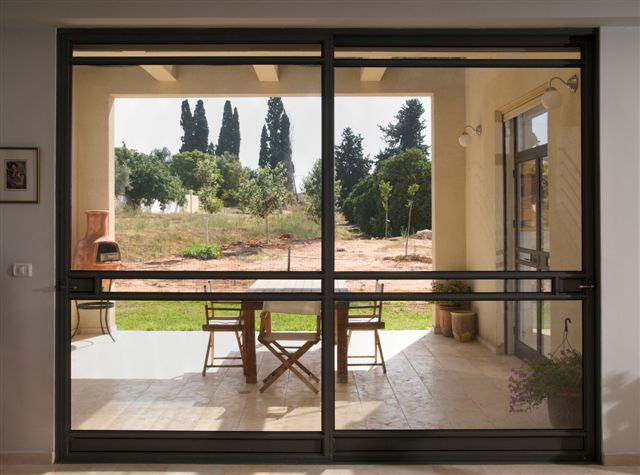 Окно модели 7300