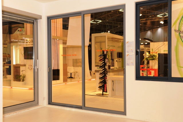 Окно модели 7500