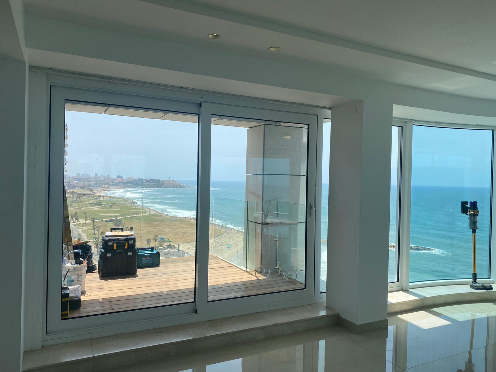 Окно модели 2200