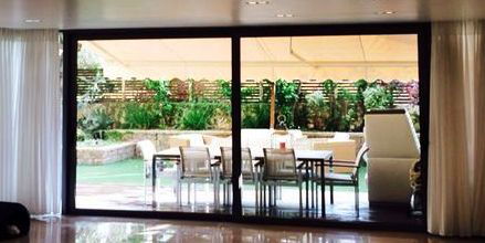 Раздвижная дверь 2200