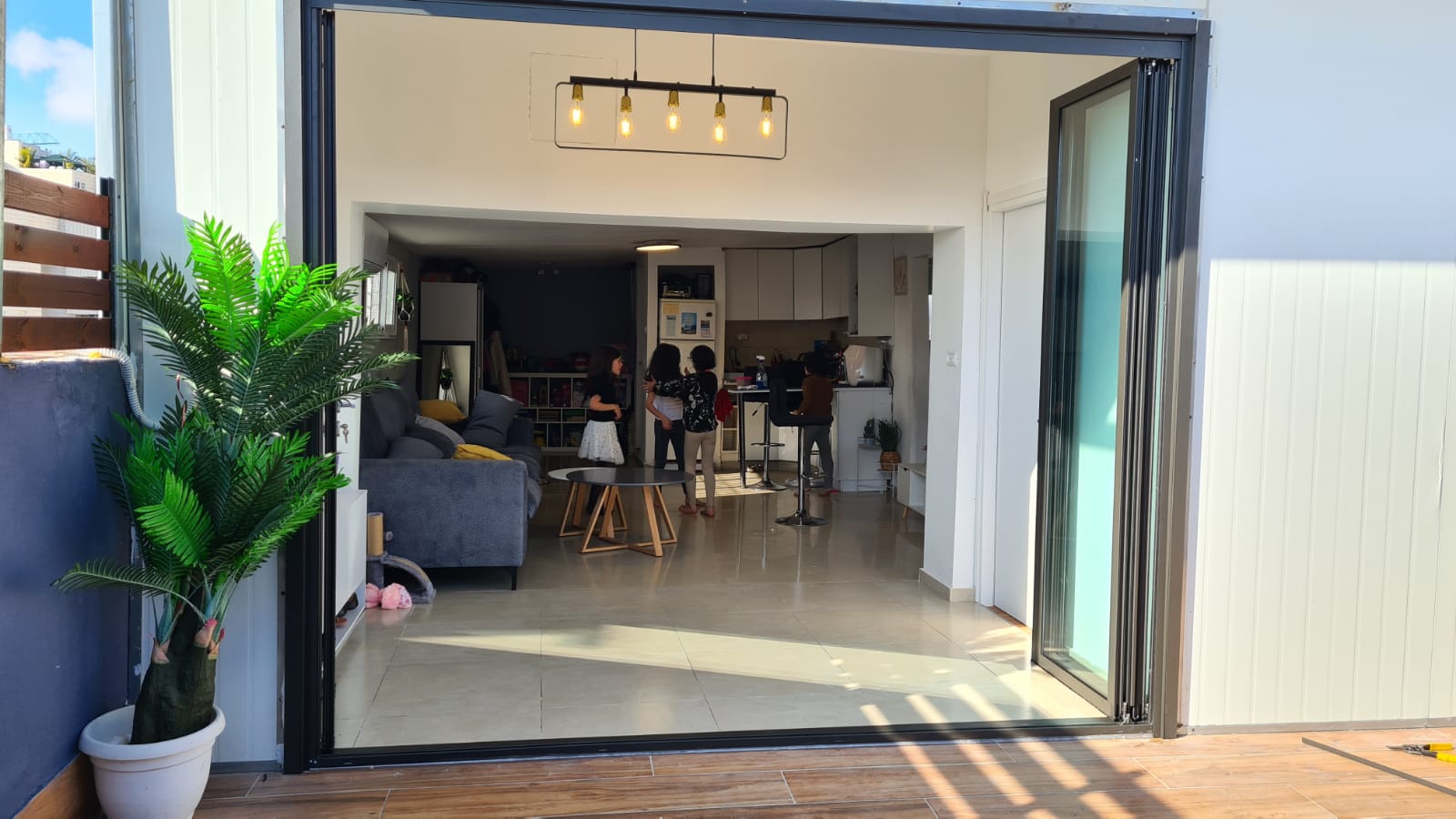 Двери складные складные гармошка модель СЛ-35