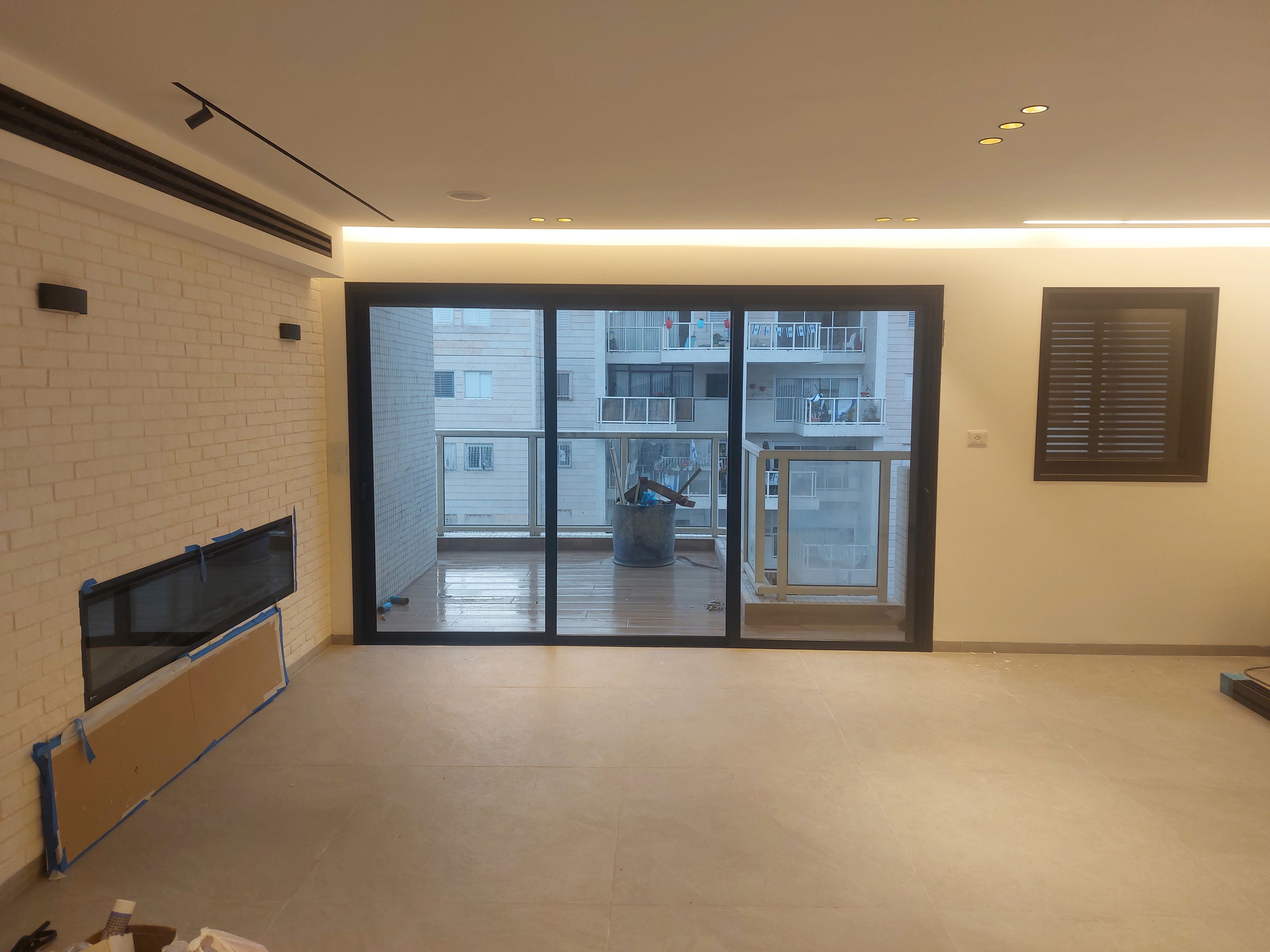 Окно модели 7300