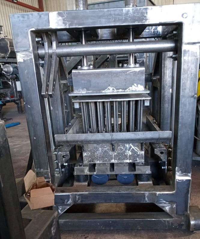 Machine-a-parpaing-manuelle-économique-production-de-parpaing-hourdis-pavé-machine a brique-manuelle