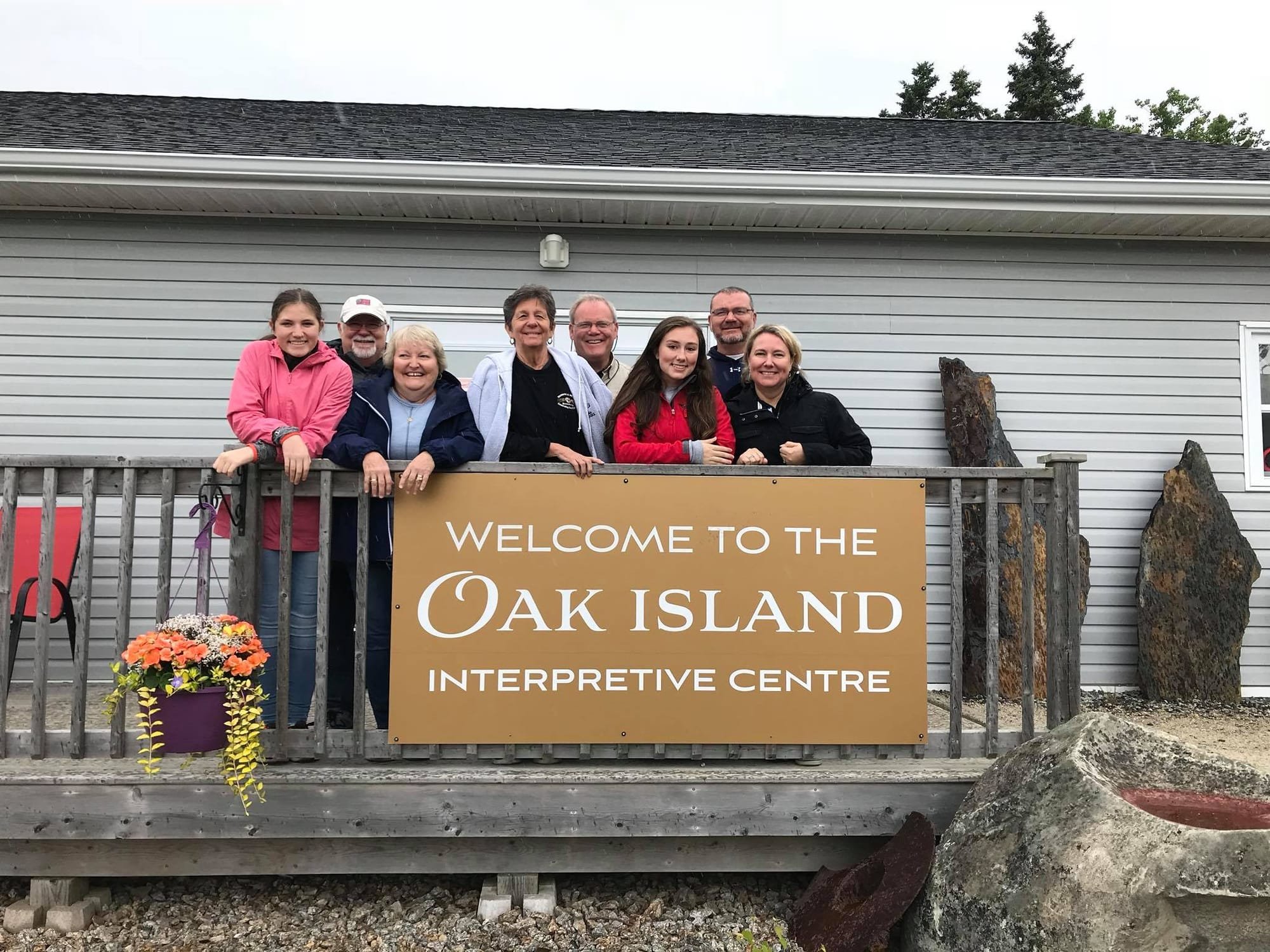 does oak island have tours