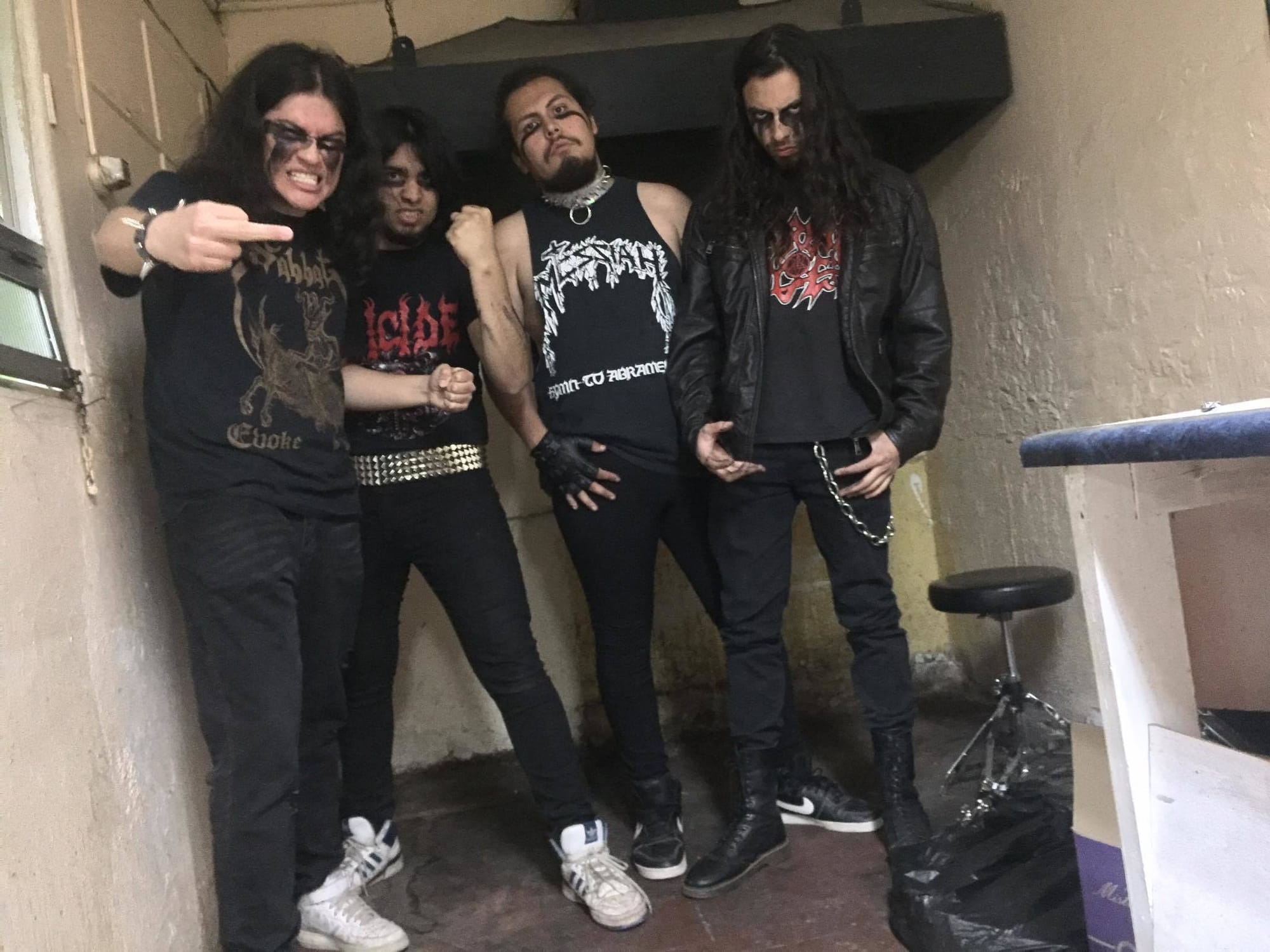 Interview with CHUMBO - FILTHY DOGS OF METAL