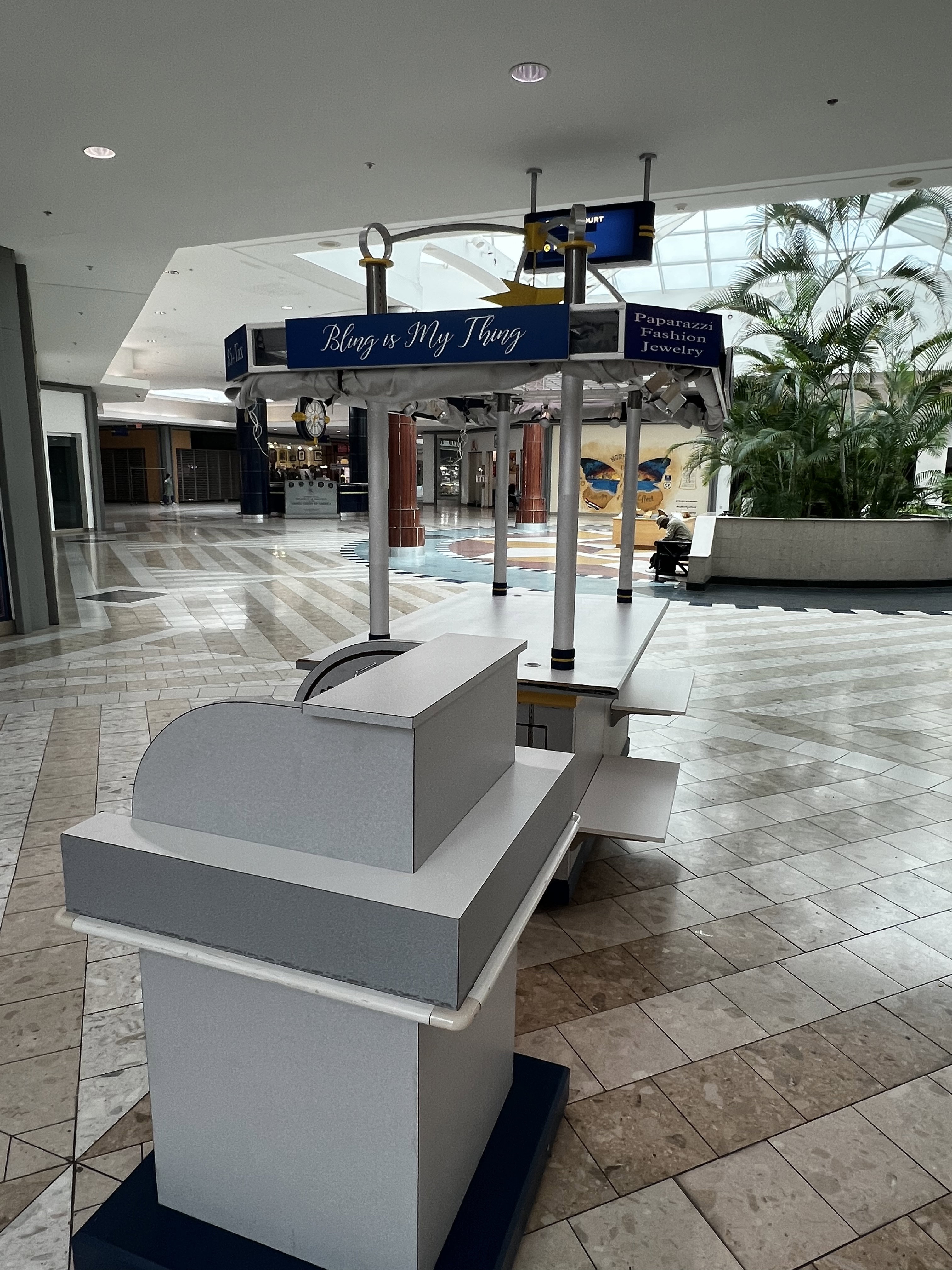 Centro Comercial Círculo Militar