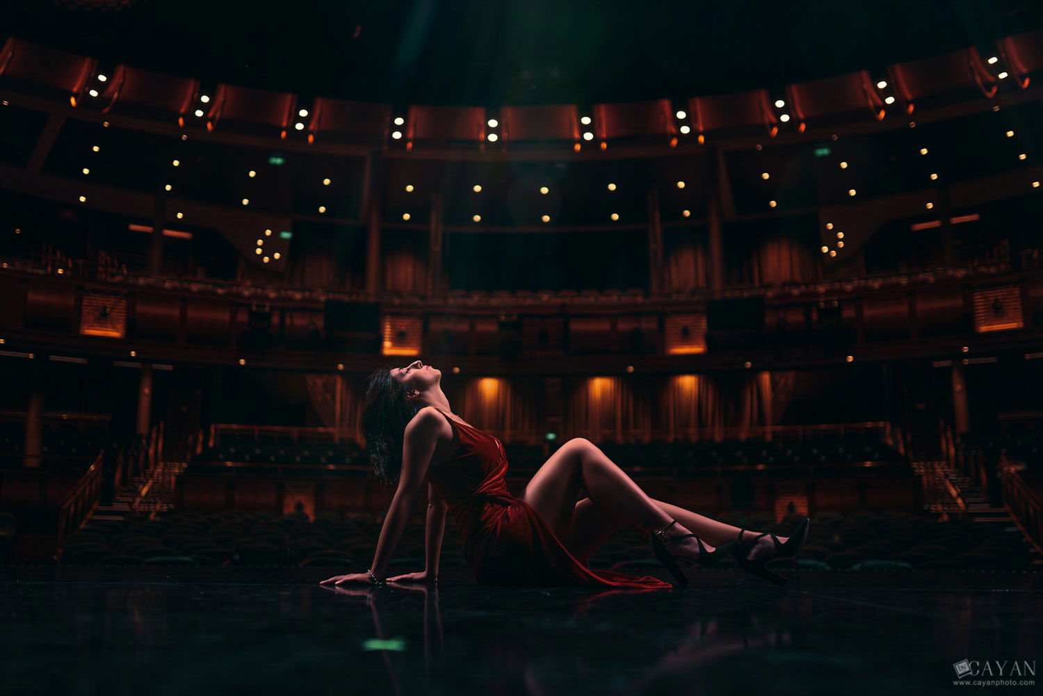 Show Must Go On... With Melissa Gulino - Facebook: @Meli.Gulino