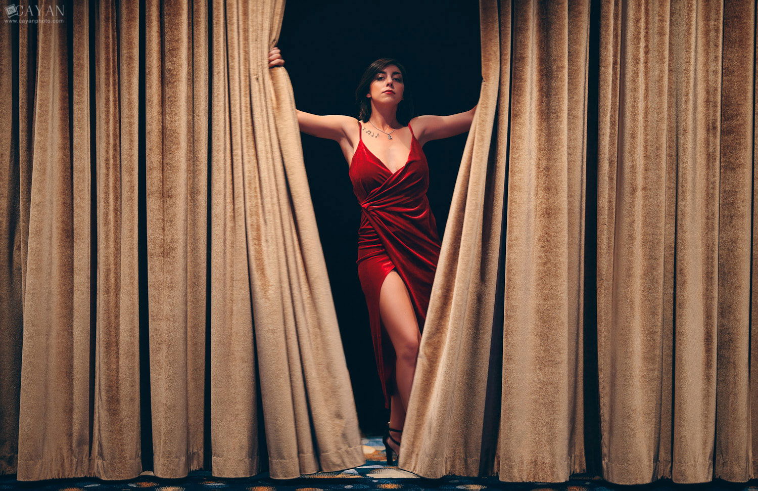 Show Must Go On... With Melissa Gulino - Facebook: @Meli.Gulino