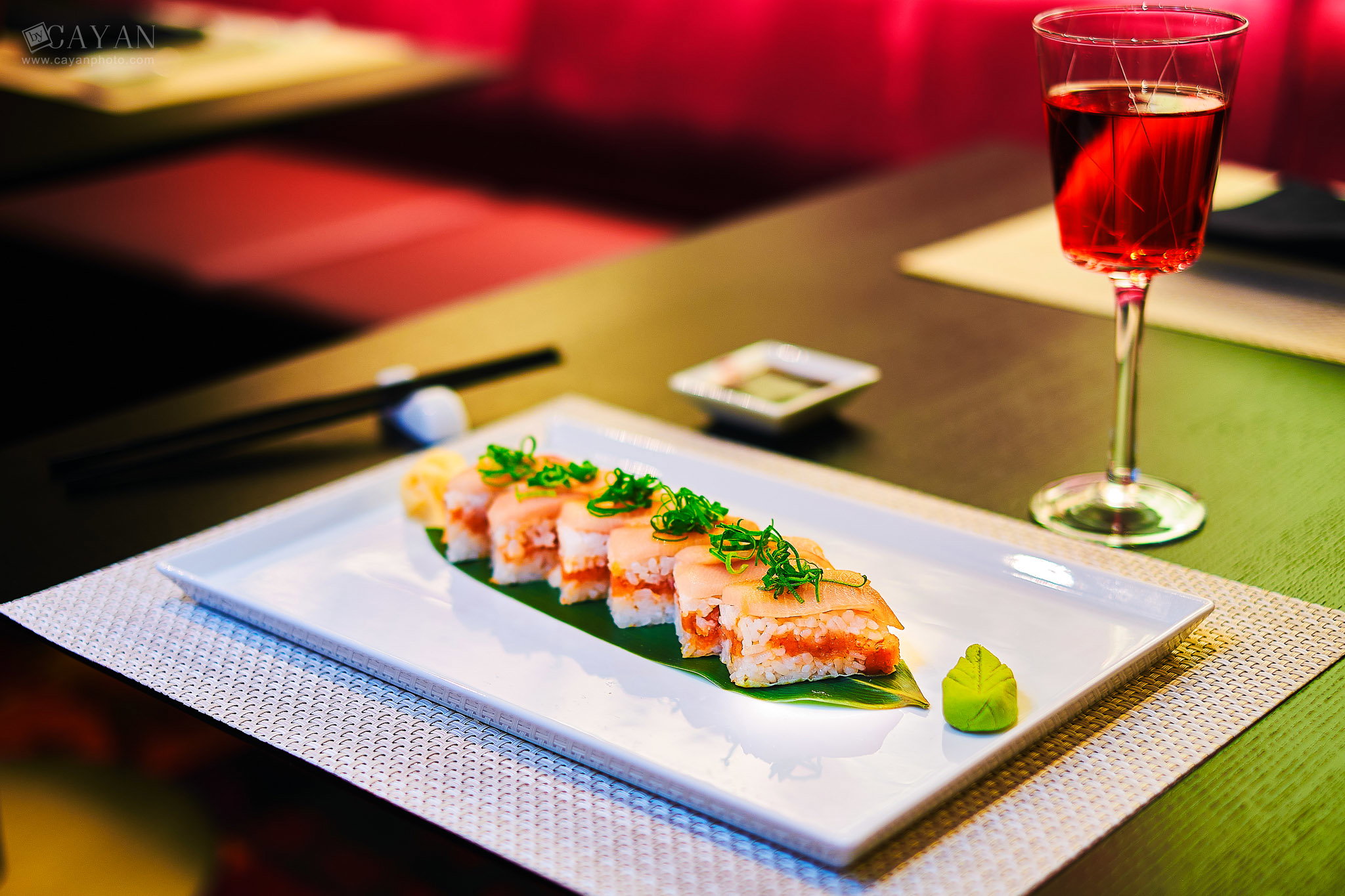 Work carried out in conjunction with several restaurants for the creation of printed material, menus and advertising in general!