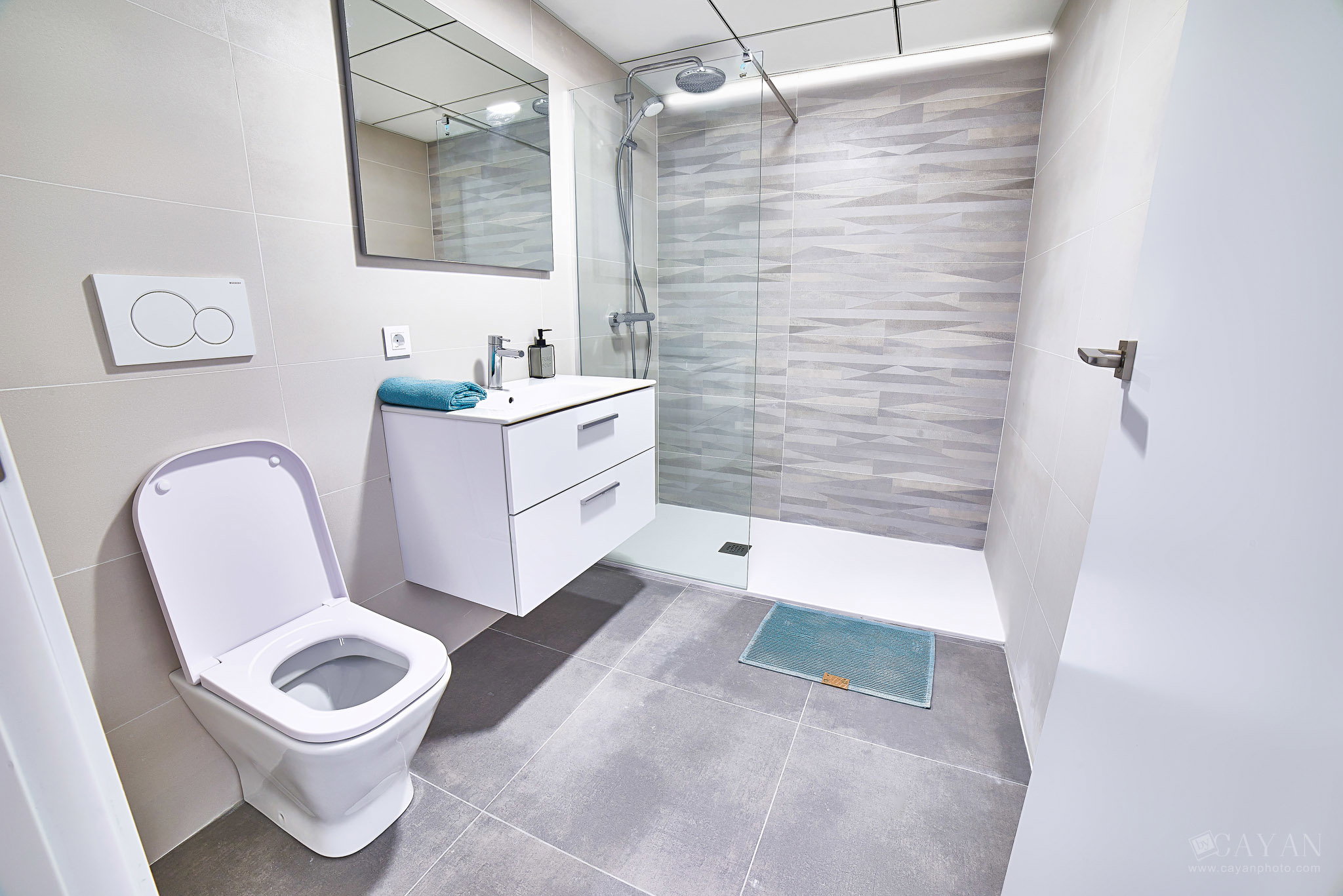 Work planned for commercial premises, companies and real estate products.