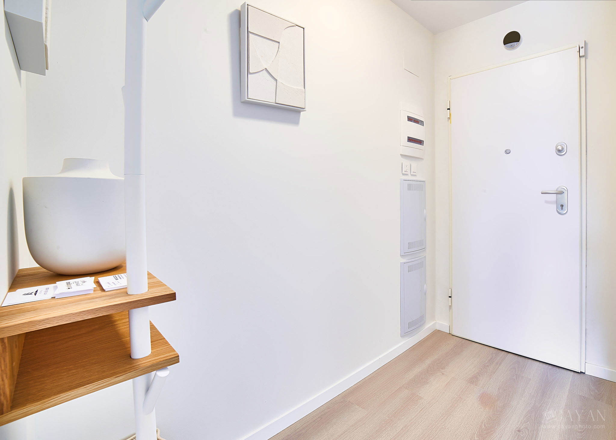 Work planned for commercial premises, companies and real estate products.