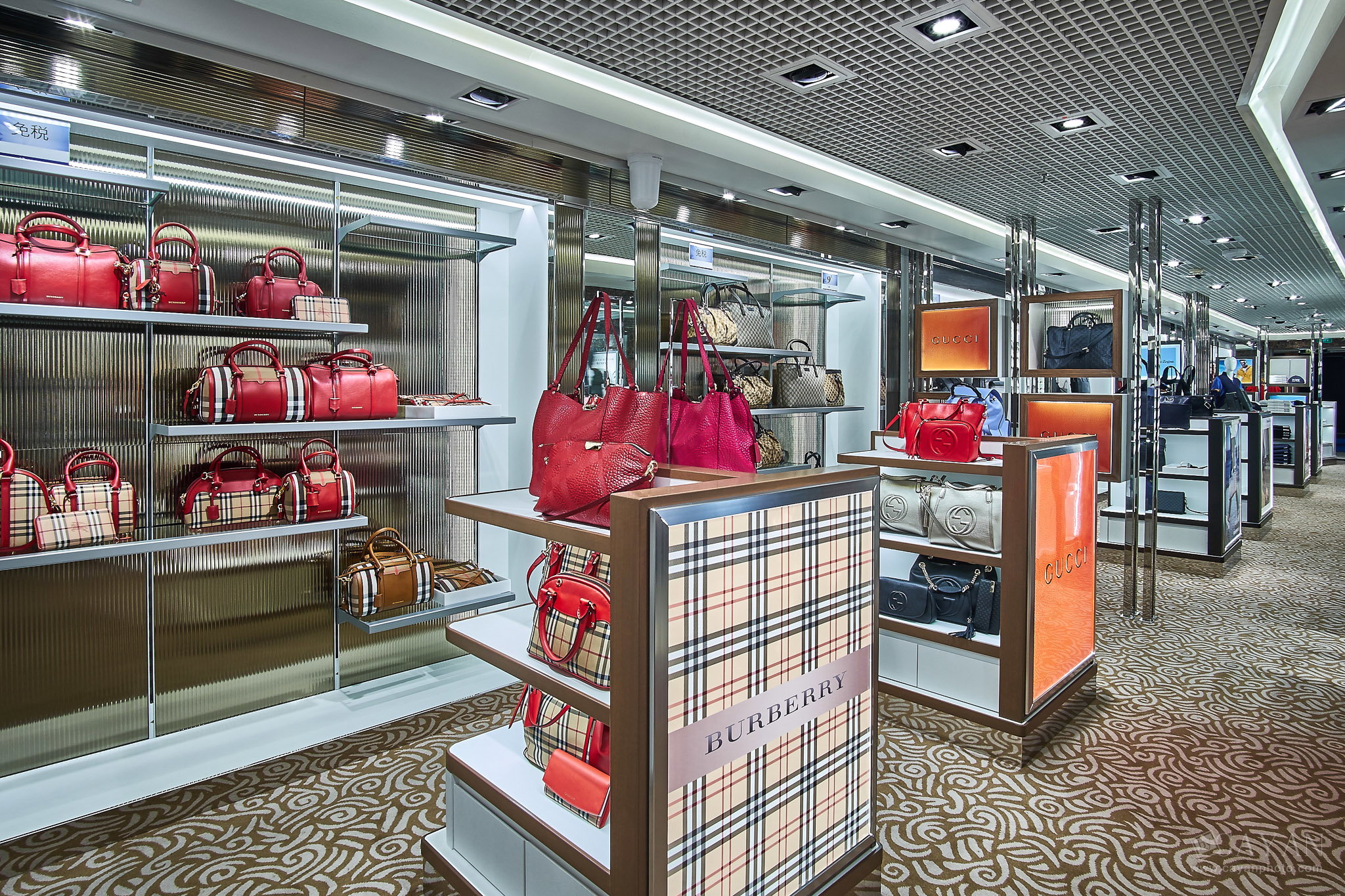 Work planned for commercial premises, companies and real estate products.