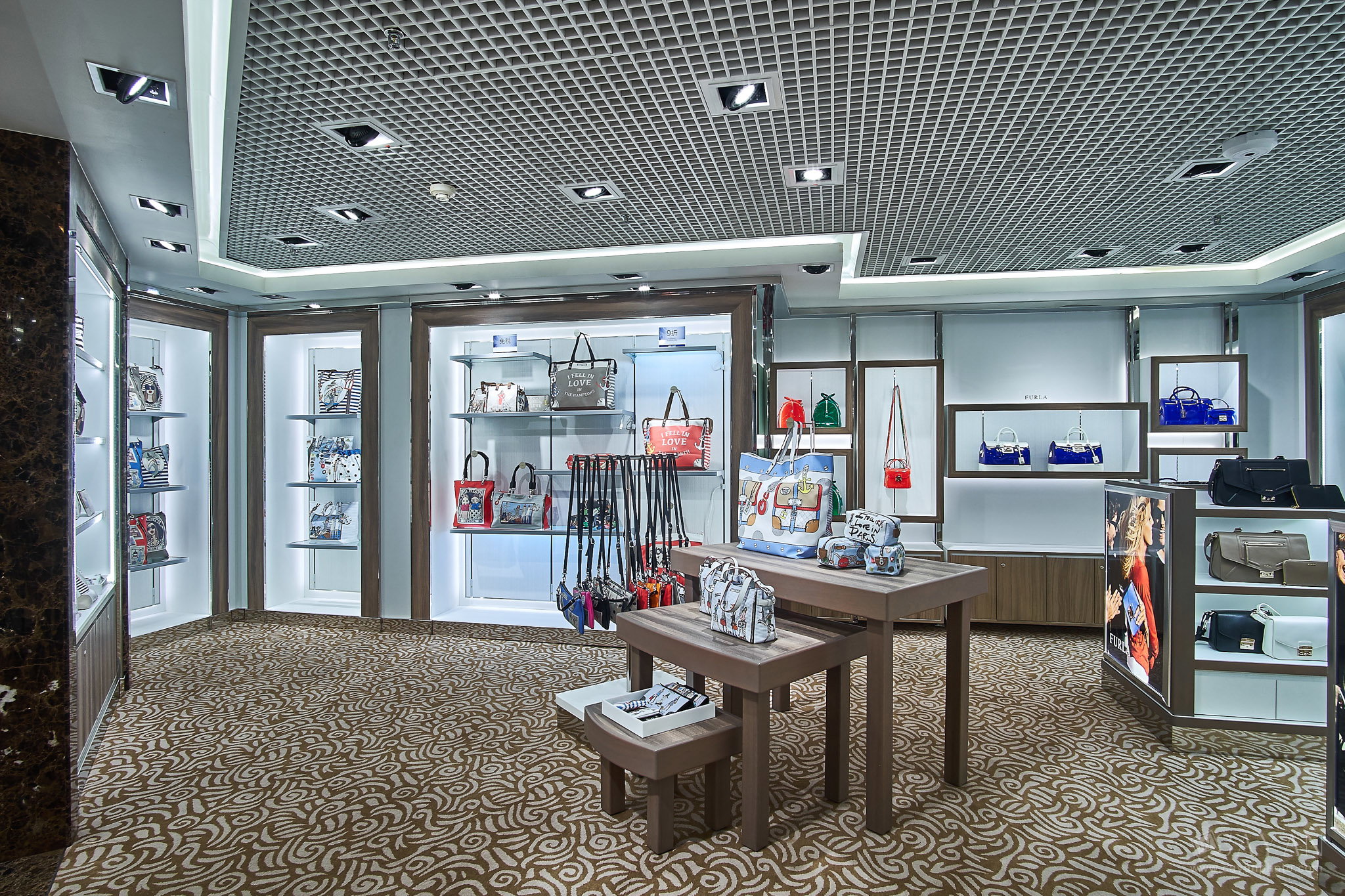 Work planned for commercial premises, companies and real estate products.