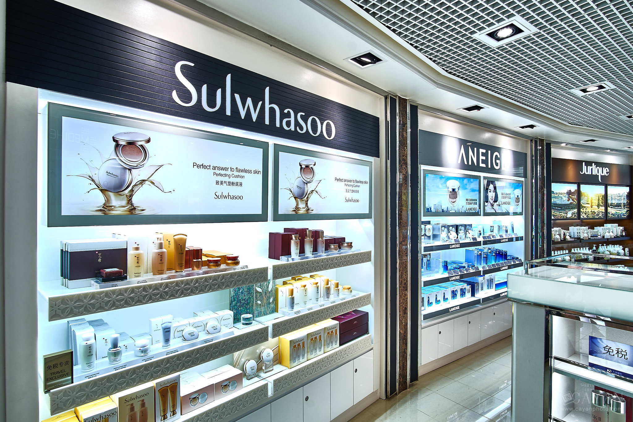 Work planned for commercial premises, companies and real estate products.