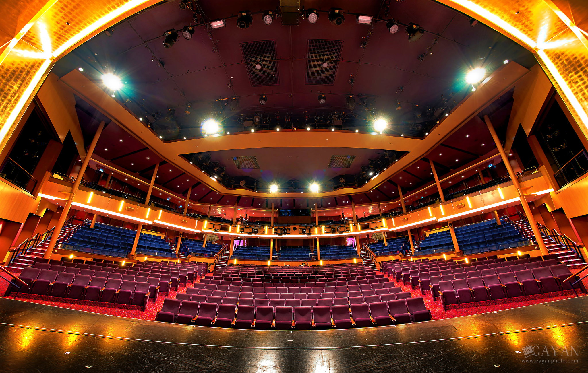 Work planned for commercial premises, companies and real estate products.