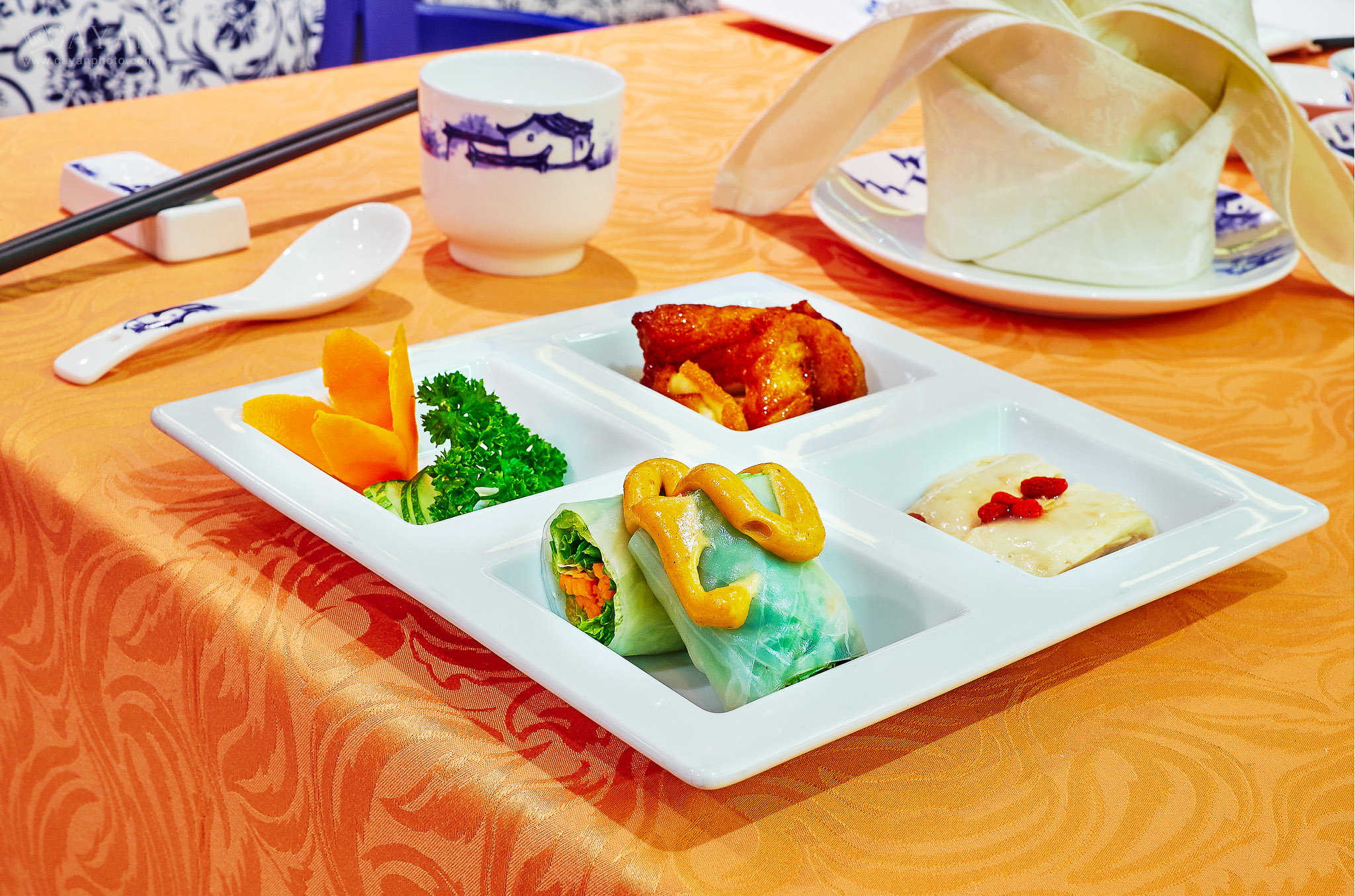 Material for catalog and menu of the IZUMI Asian Chinese Restaurant