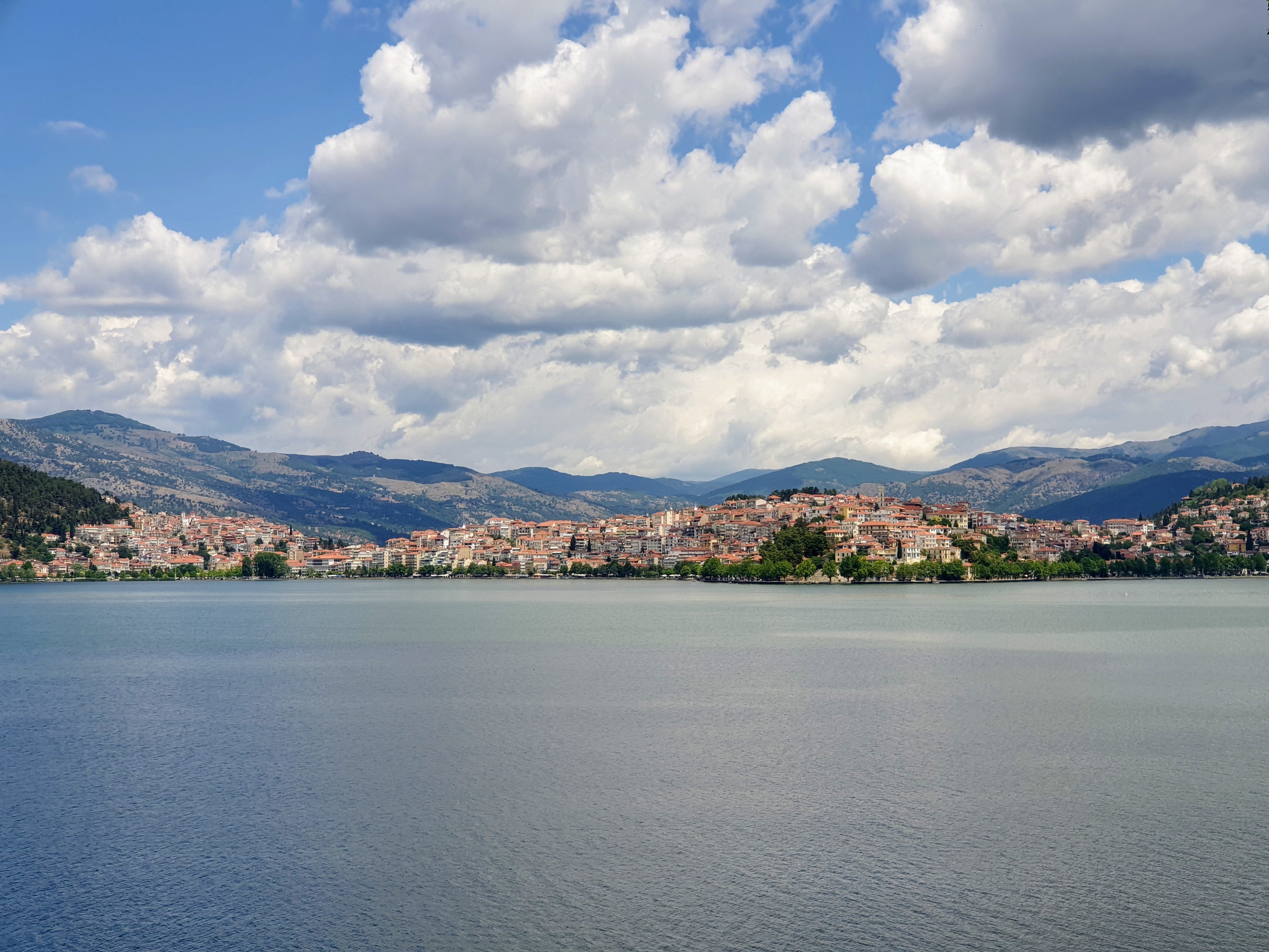 קסטורייה, עיר על אגם