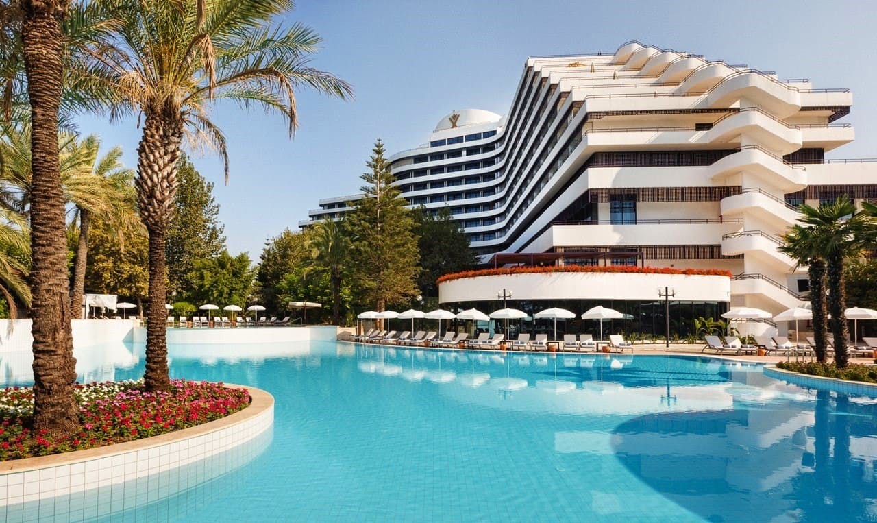 Antalya Rixos Downtown Resort'ta 3 gece lüks paket