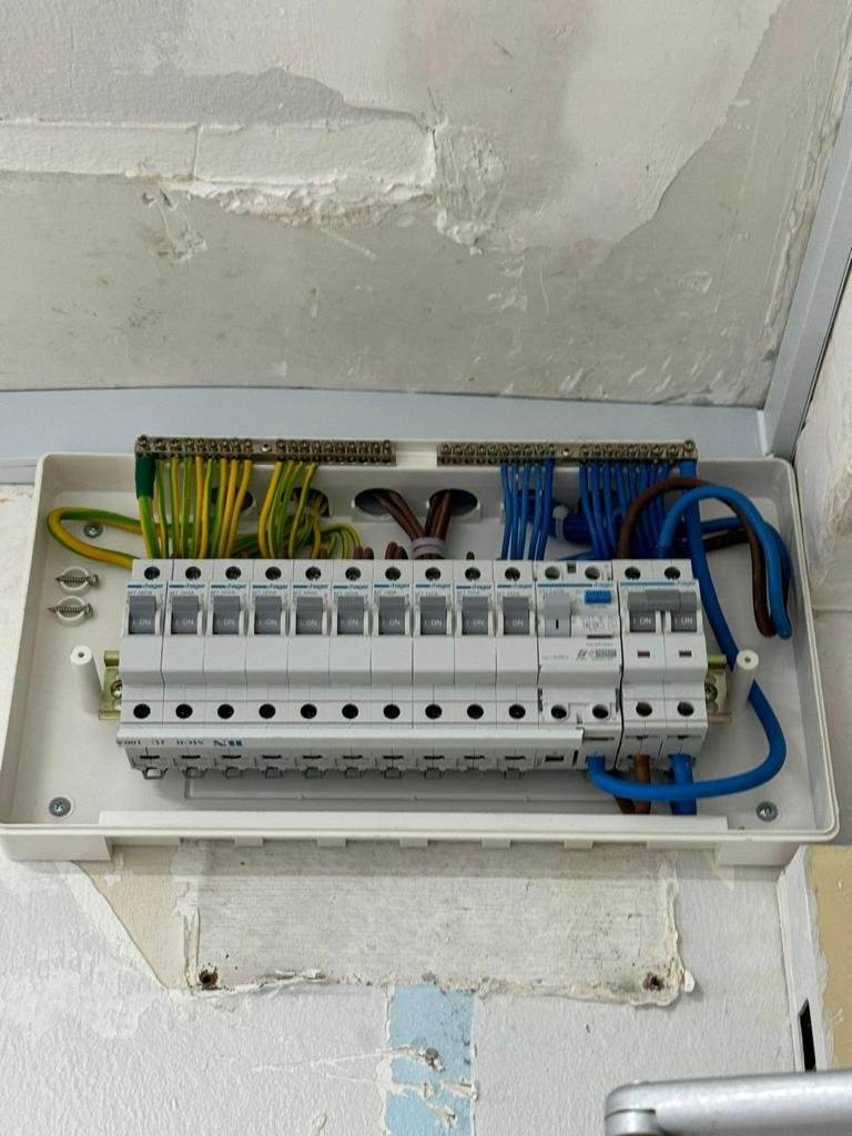 Electrical Distribution Board (DB) Box Installation/ Replacement. Image 4