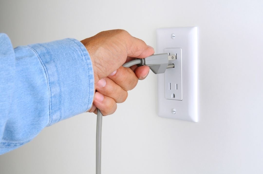 Top Signs That You Should Replace Your Power Socket. Image 7
