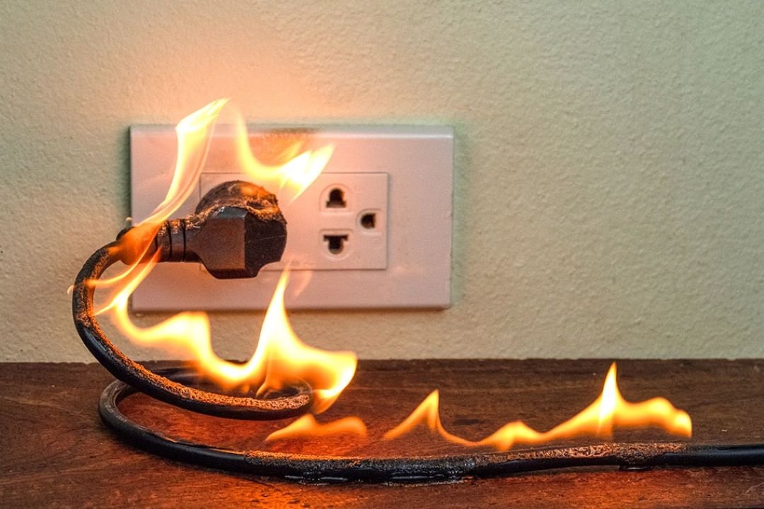 Top Reasons Why Your Electrical Outlets Spark. Image 3