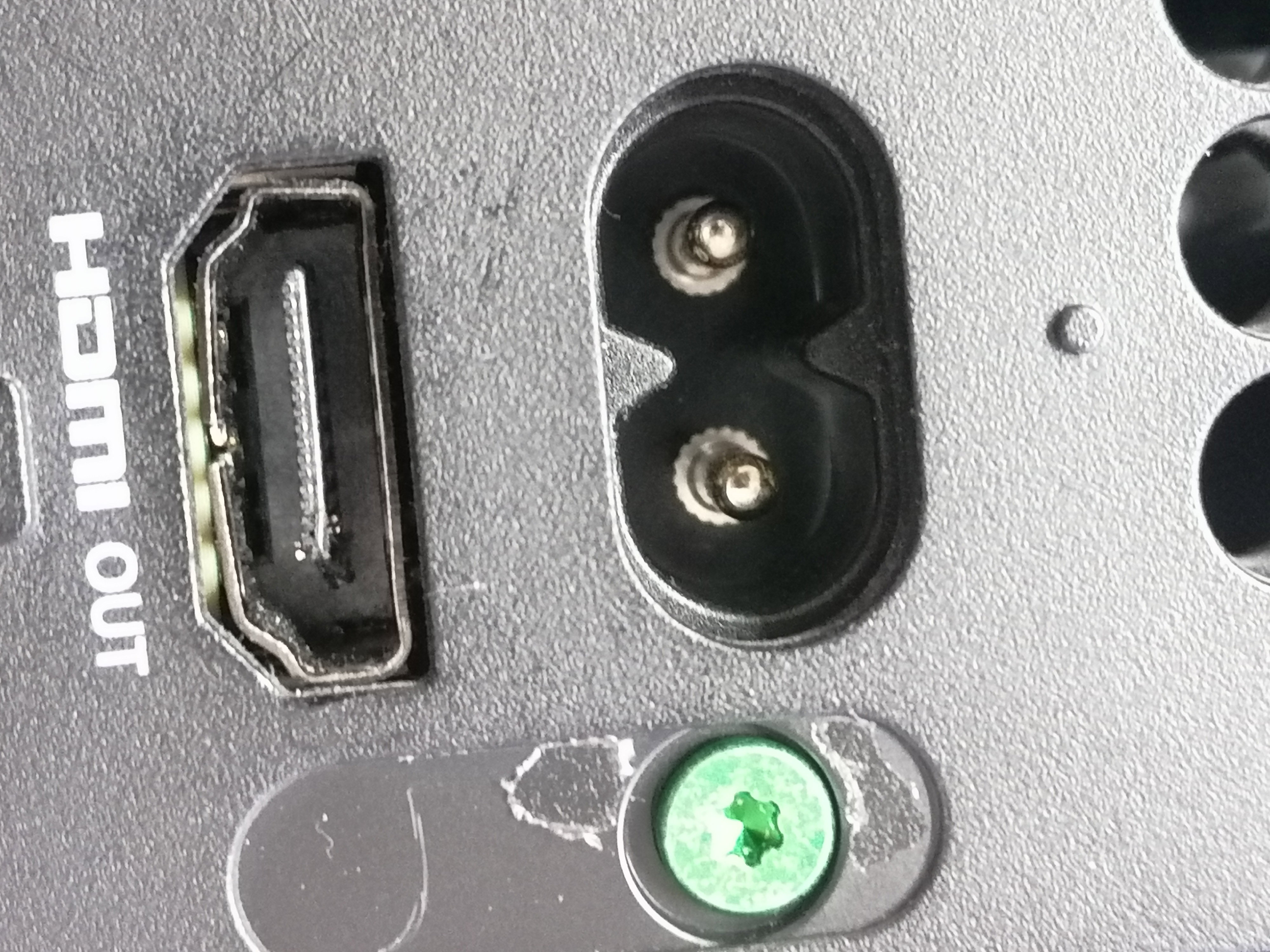 Restaurer le Plaisir du Jeu : Instantanés de Réparation de Consoles