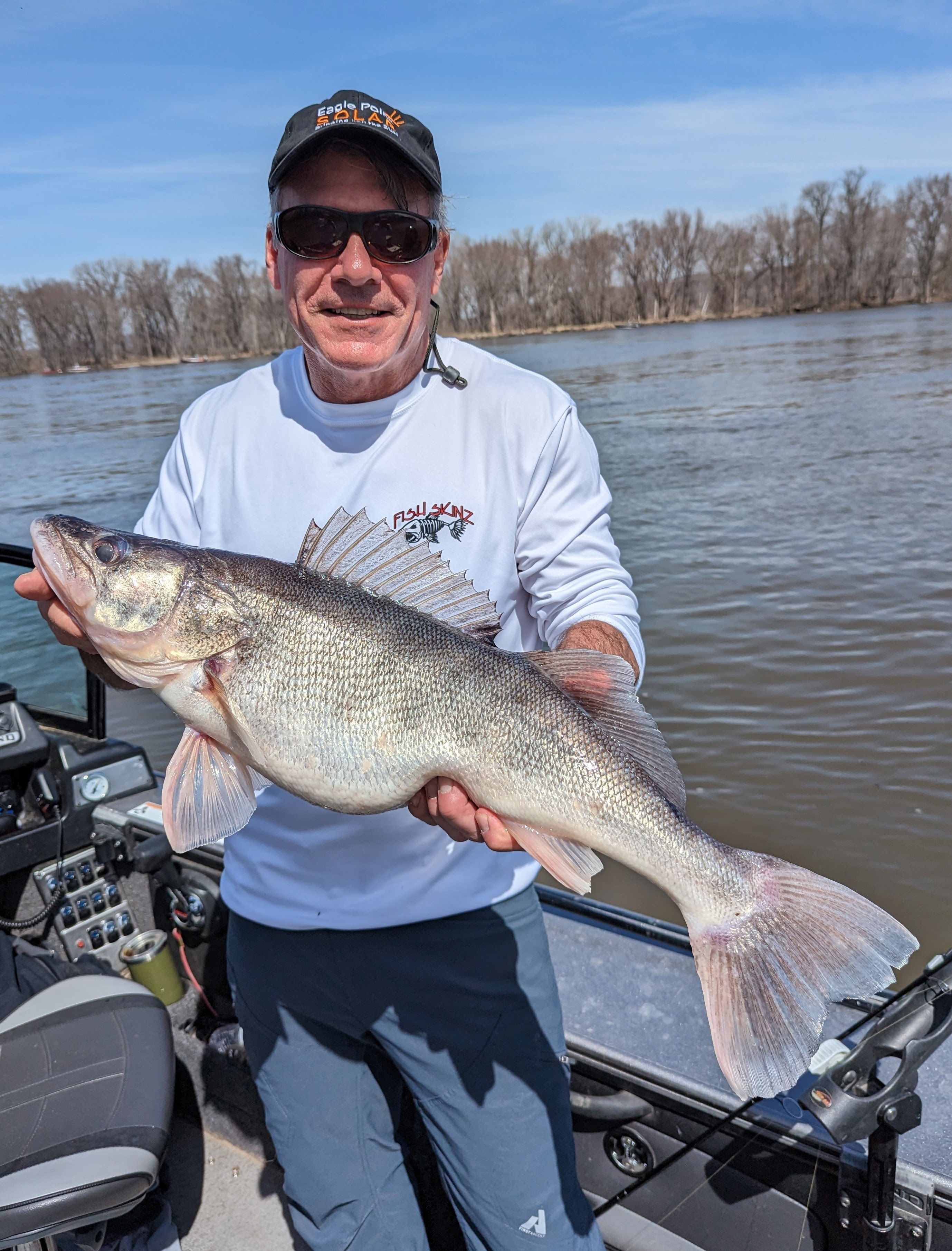 Pitching blades - Mississippi River – Walleye - Mississippi River – Walleye