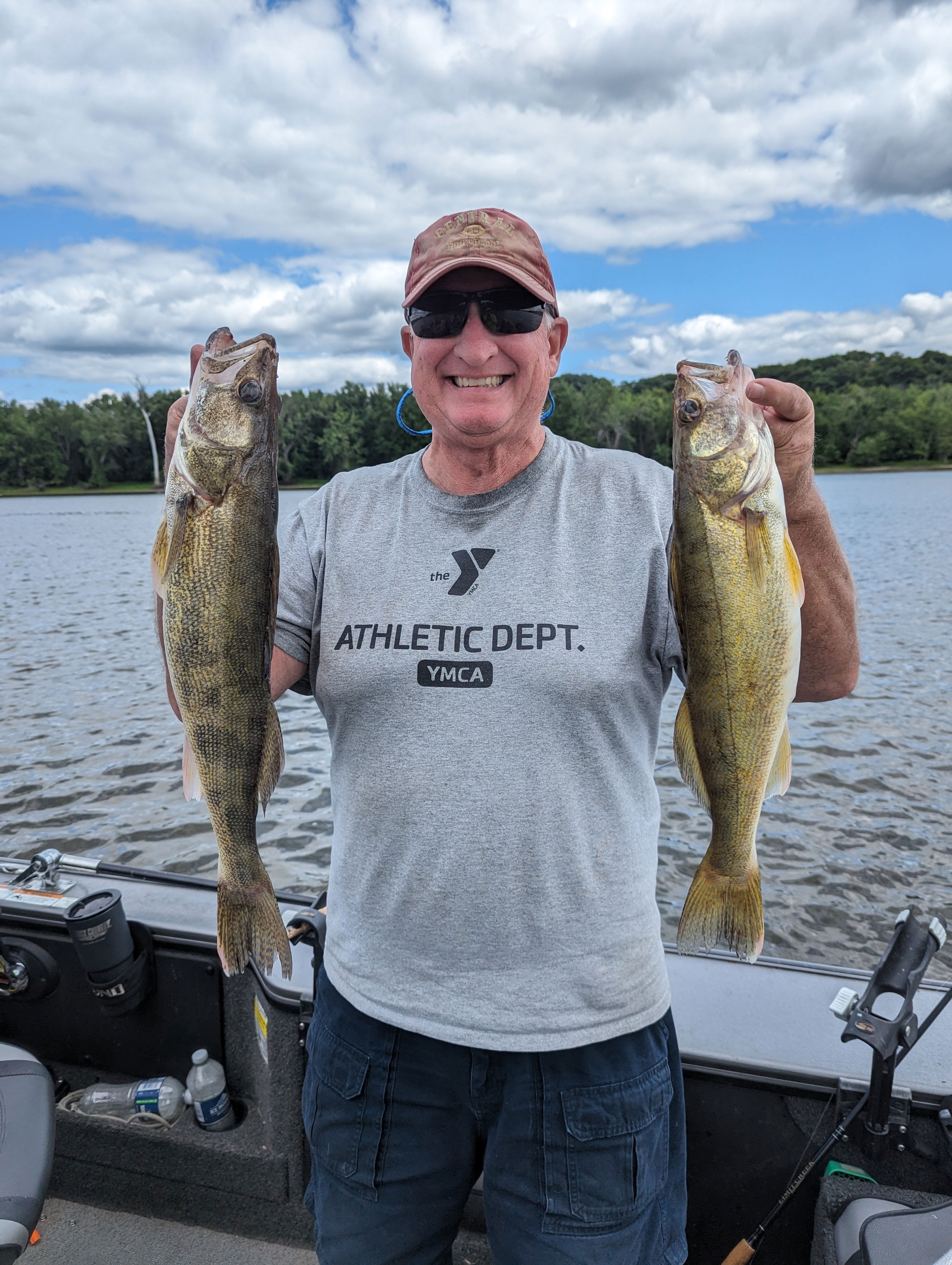 POOL 4 (RED WING) WATER TEMP 78: LEVEL 2.5:FLOW @ 10,400 - HAHN'S FISHING  GUIDE