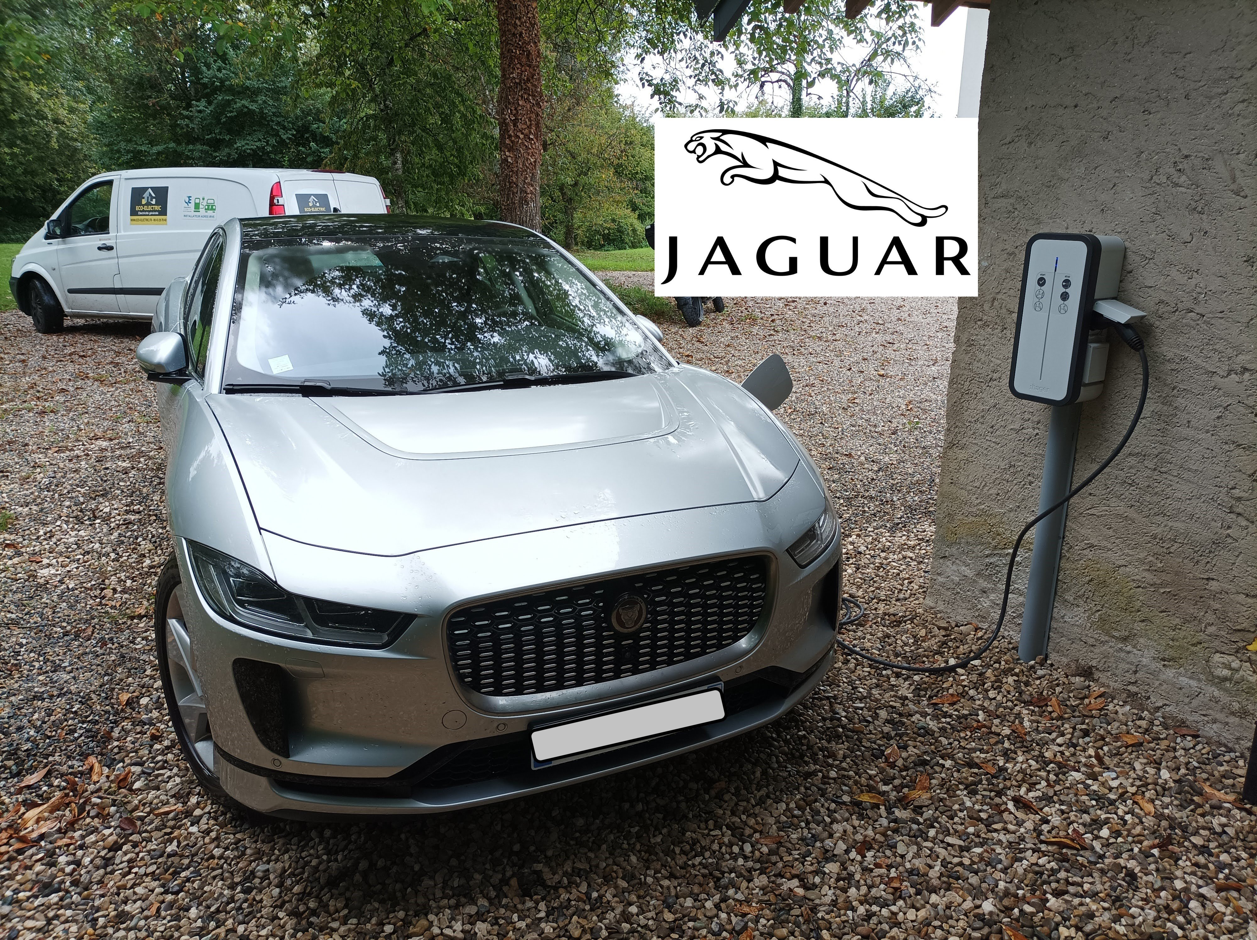 borne de recharge jaguar Chambéry