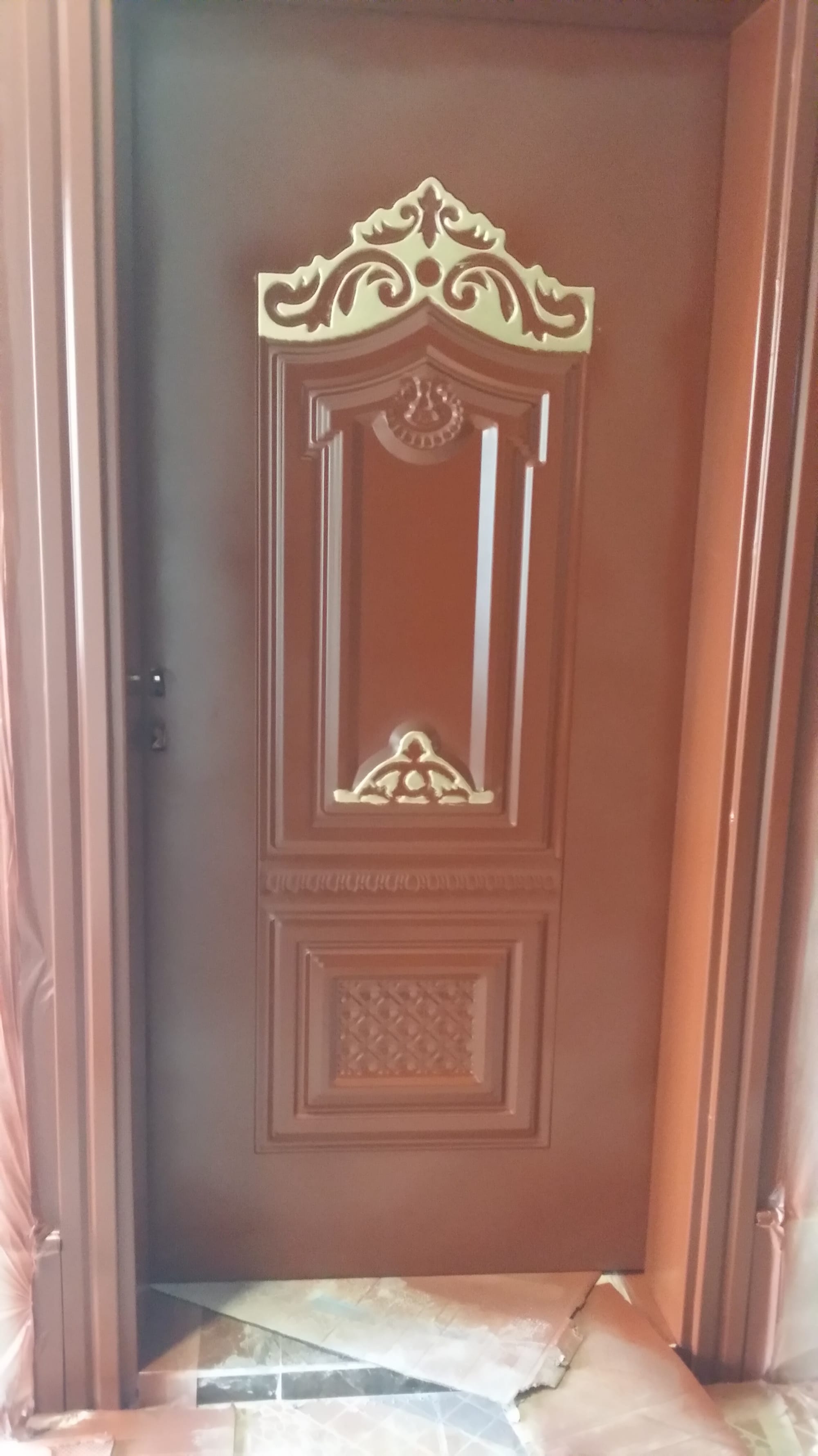 ديكورات خشبيه بالرياض وابواب بالرياض