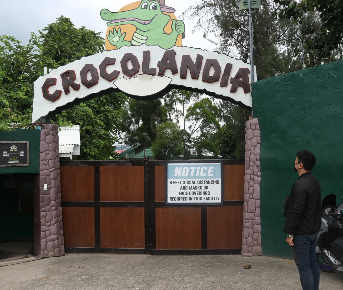 Crocolandia at Biasong, Talisay City, Cebu