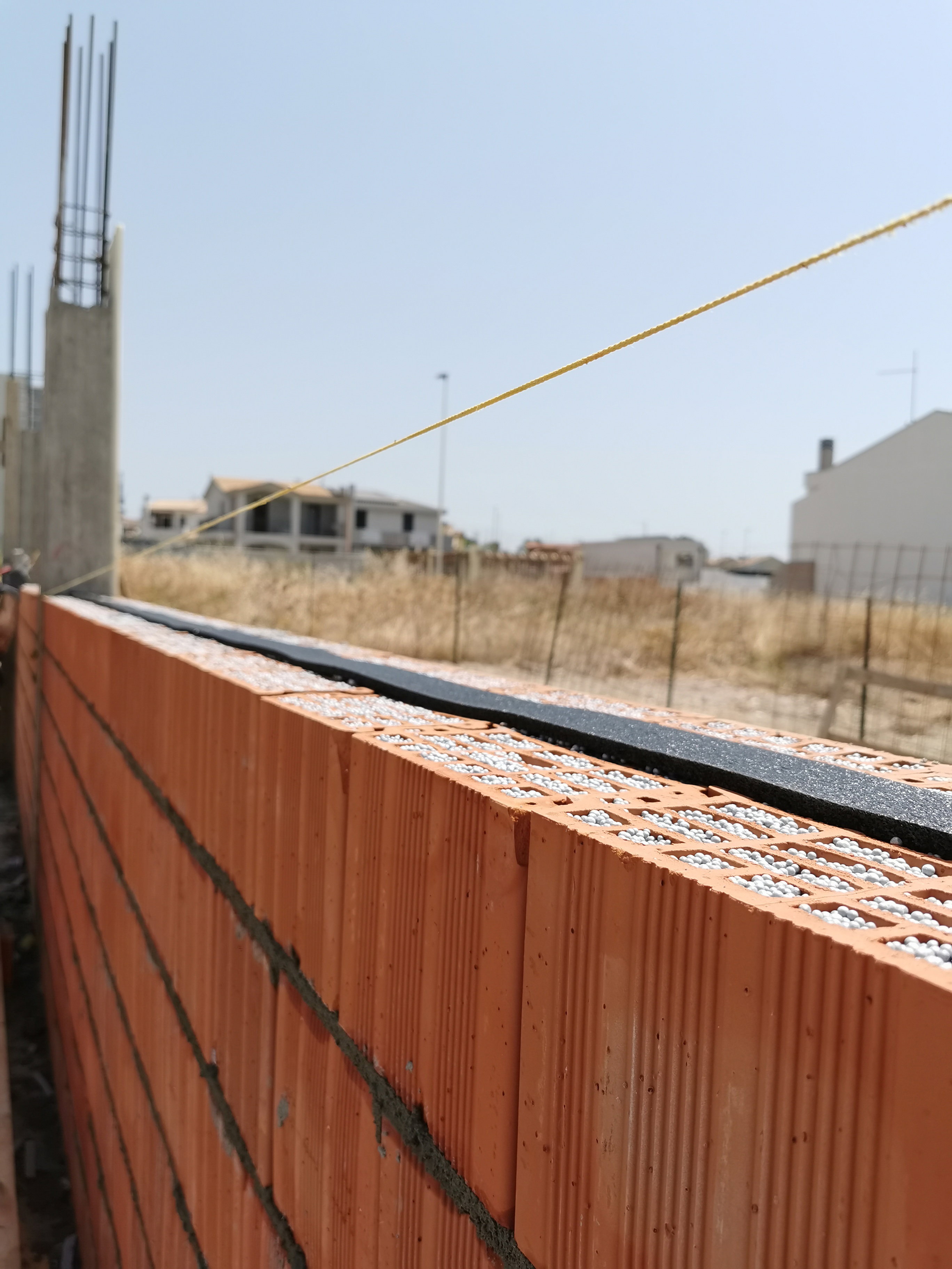 CONSTRUCTION OF A SINGLE-FAMILY BUILDING (Work in progress)