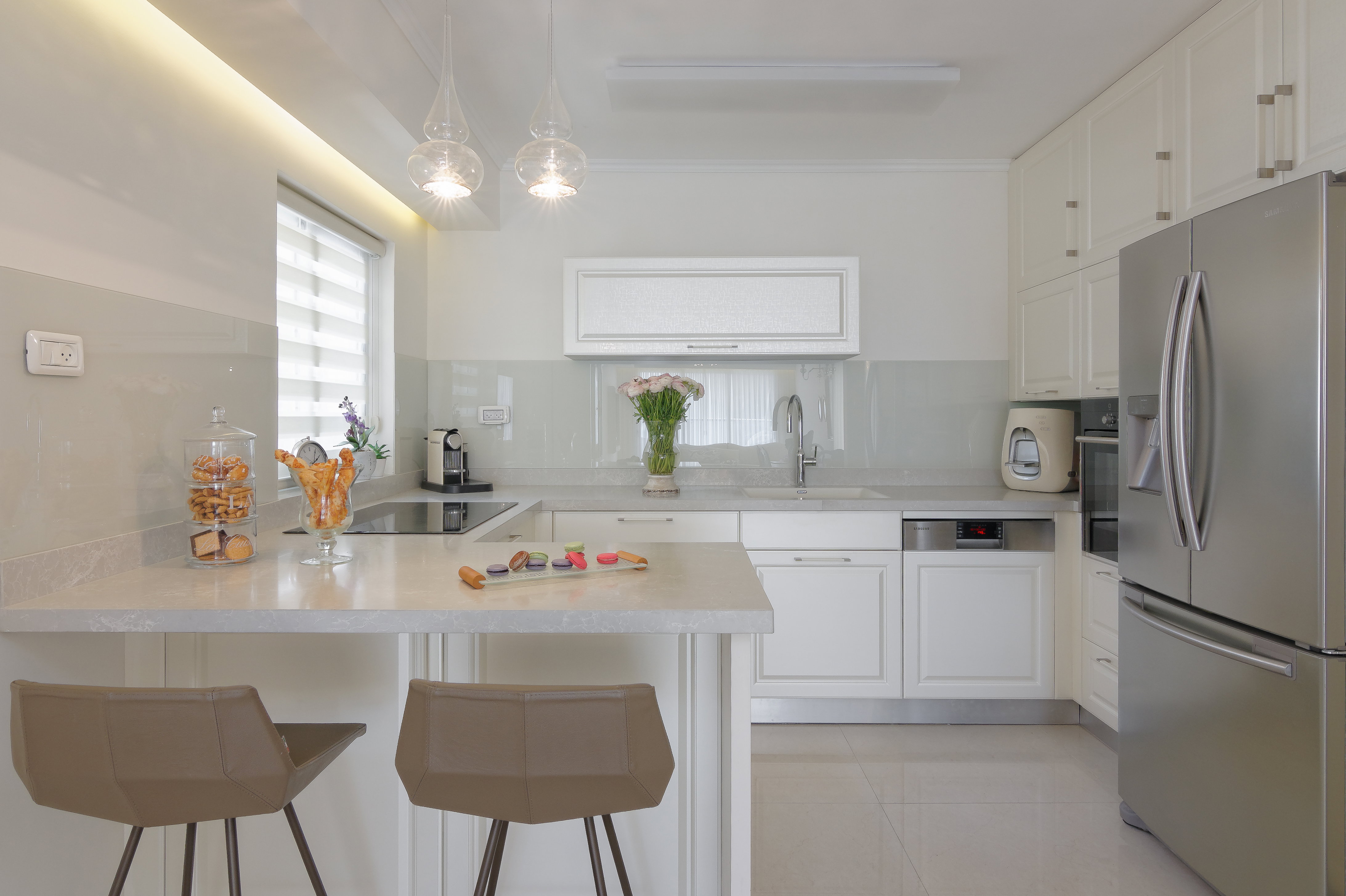 מטבחים לבנים