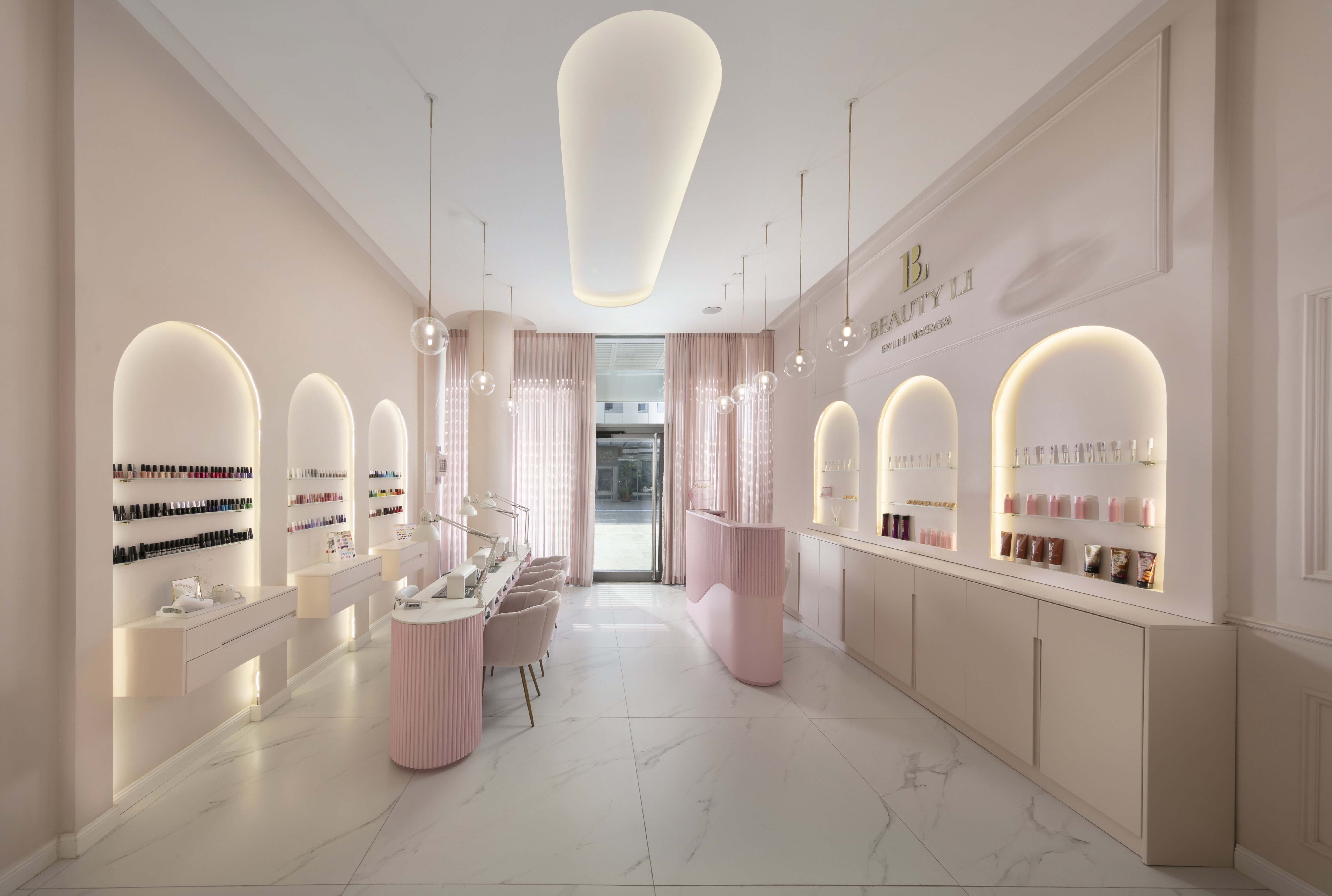 Aesthetic clinic design