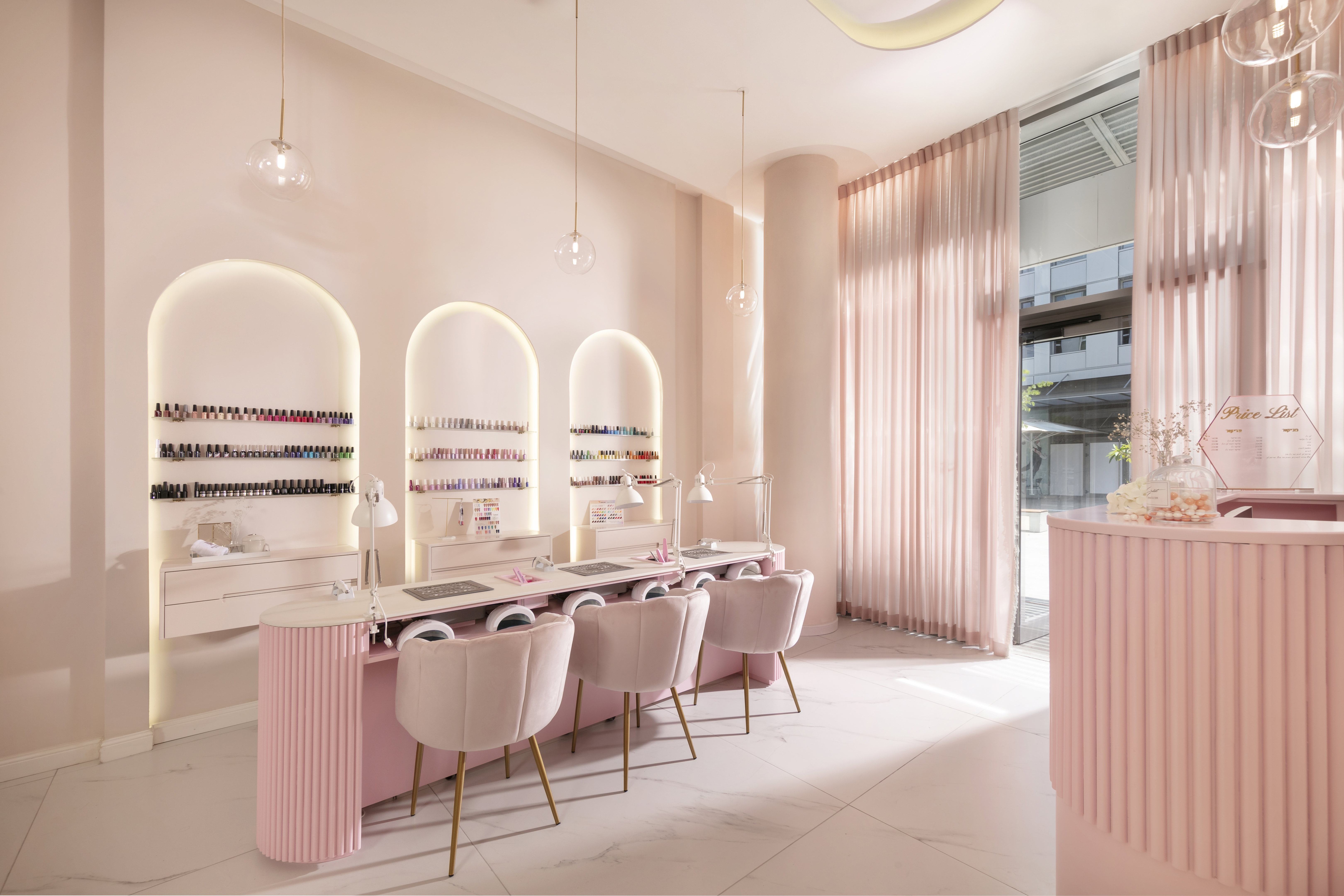 Aesthetic clinic design