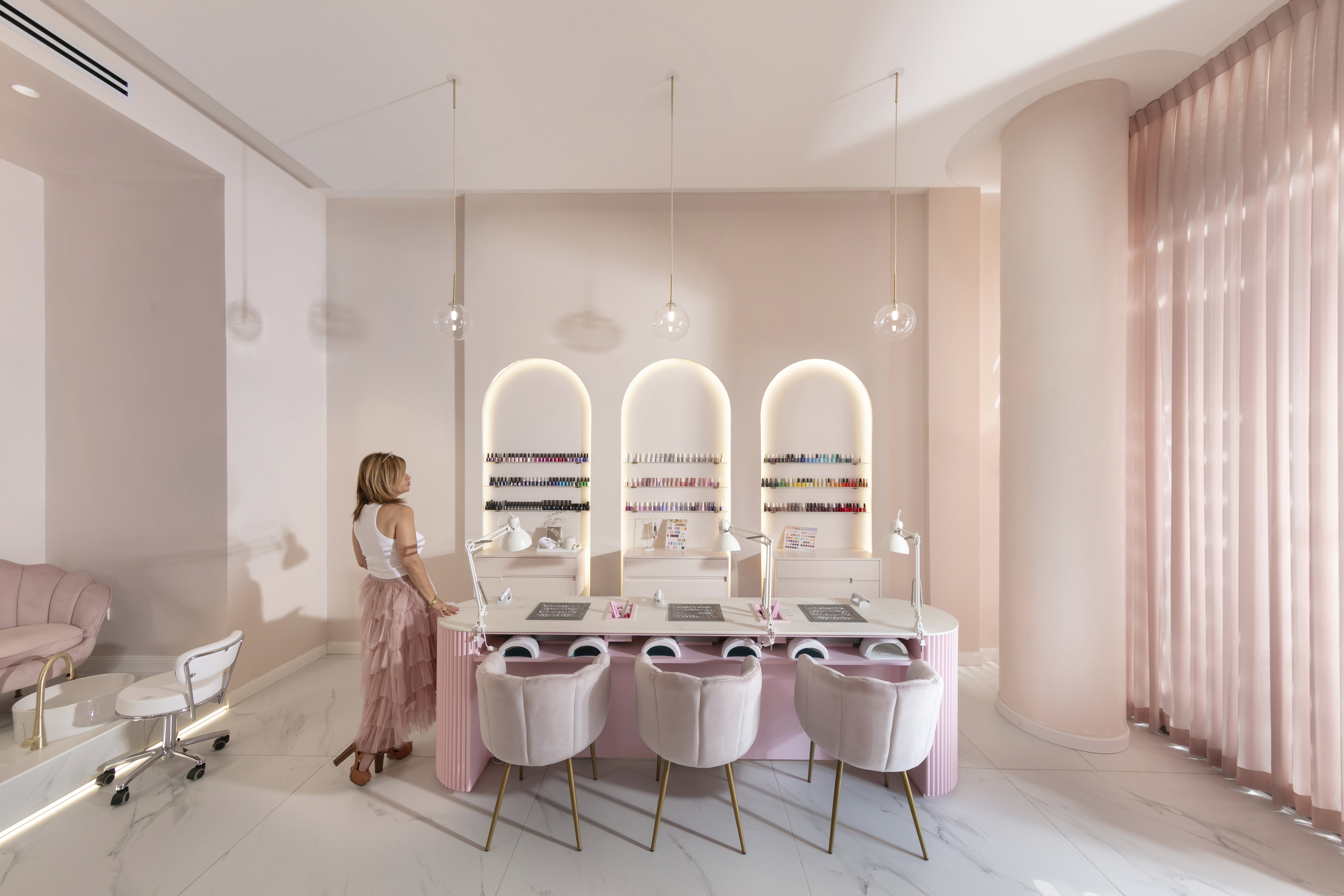 Aesthetic clinic design