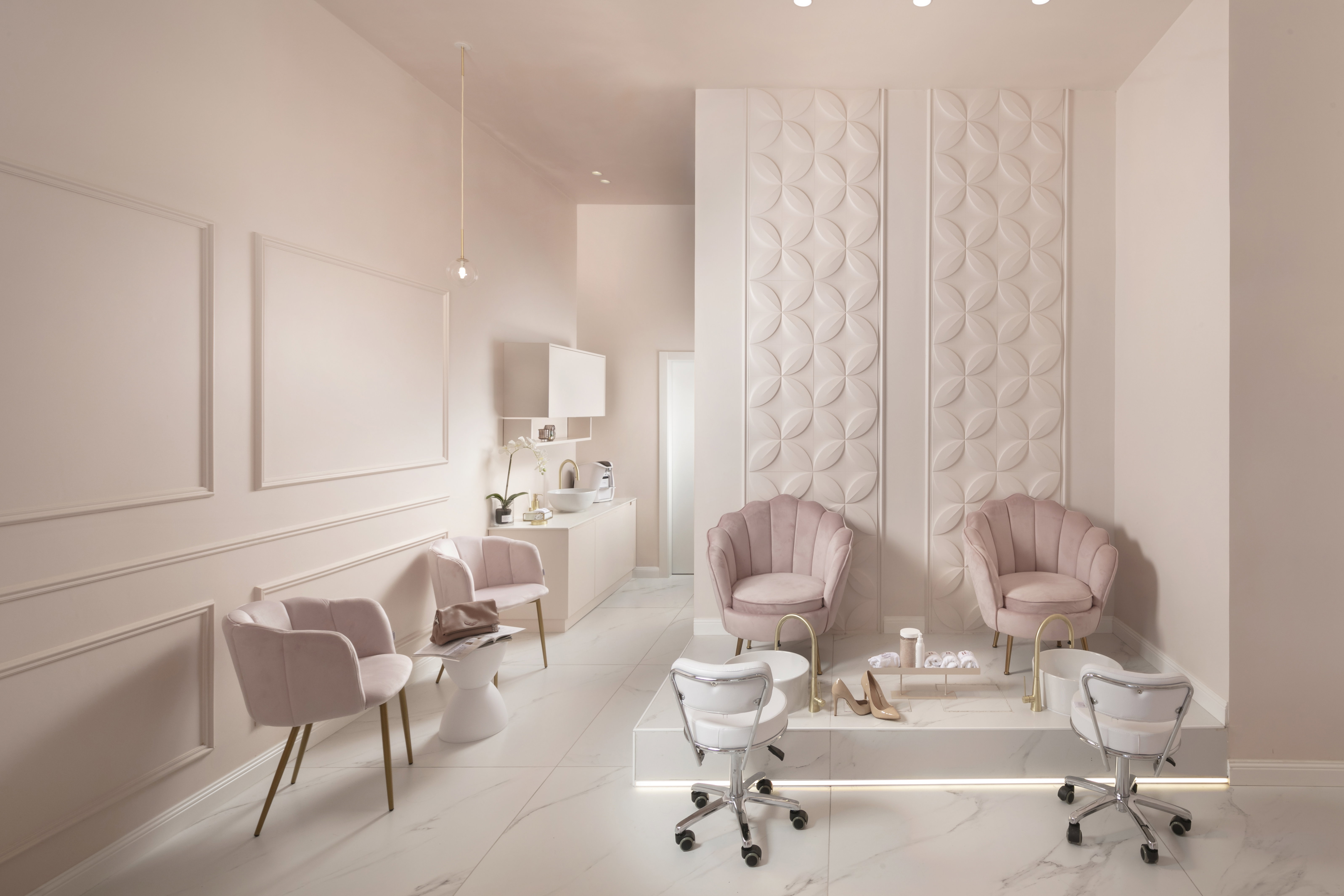 Aesthetic clinic design