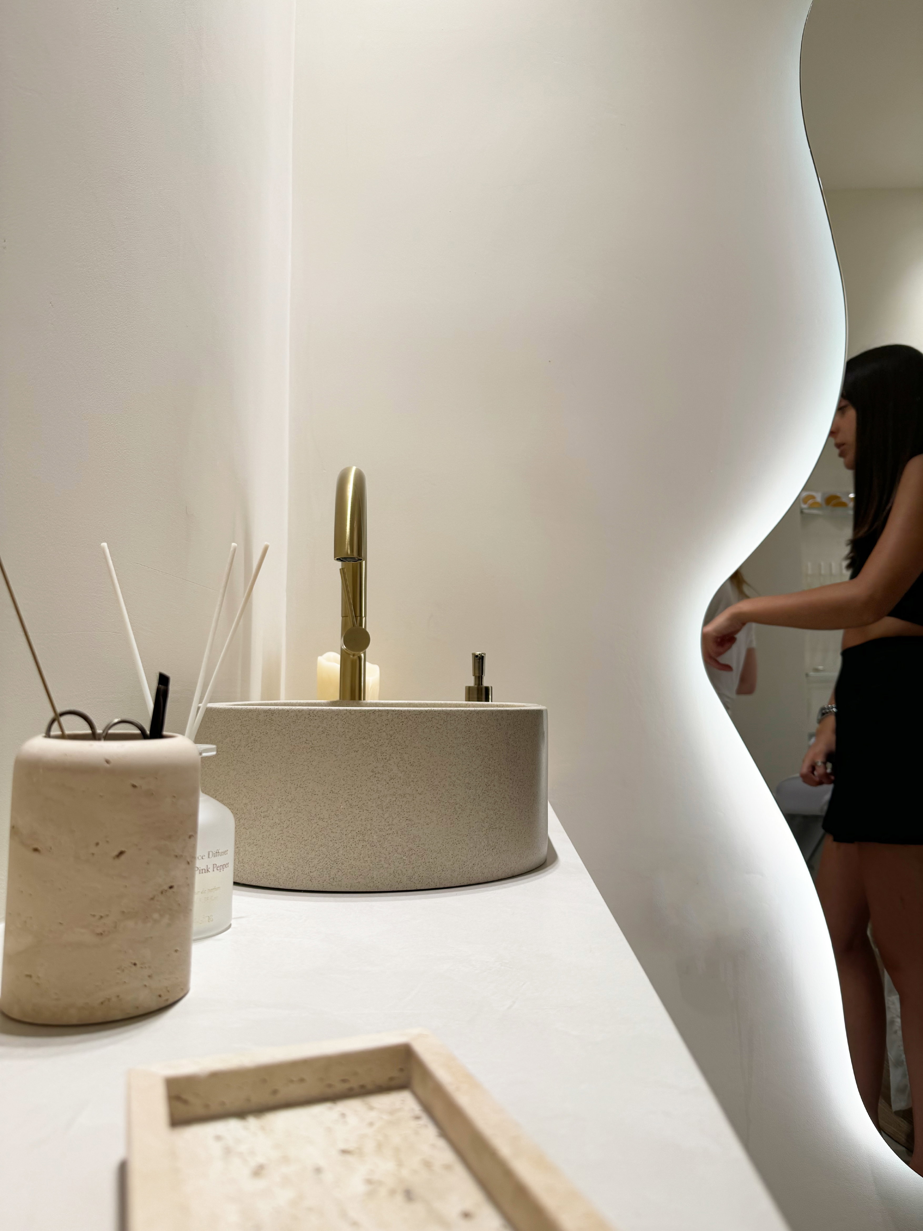 Aesthetic clinic design